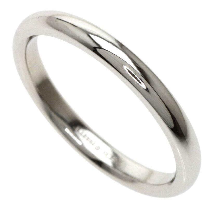 TIFFANY & Co. Elsa Peretti Platinum Stacking Band Ring 8.5

Metal: Platinum
Size: 8.5
Band Width: 2.7mm
Weight: 6.60 grams
Hallmark: T&Co. ©PERETTI PT950 SPAIN
Condition: Excellent condition, like new
Tiffany price: $1,200

Authenticity Guaranteed