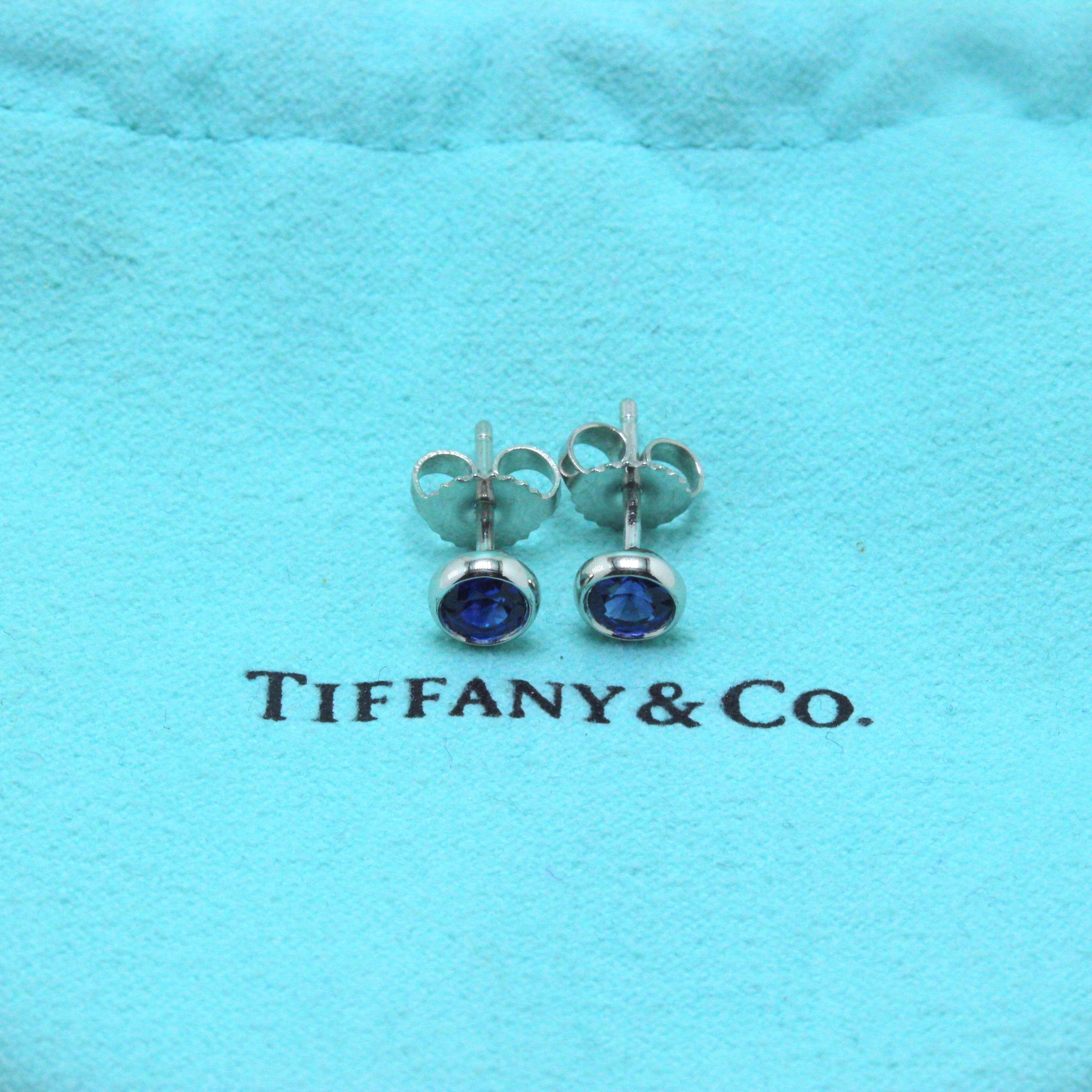 Round Cut Tiffany & Co. Elsa Peretti Sapphire Color, the Yard Earrings 0.70 Carat Platinum