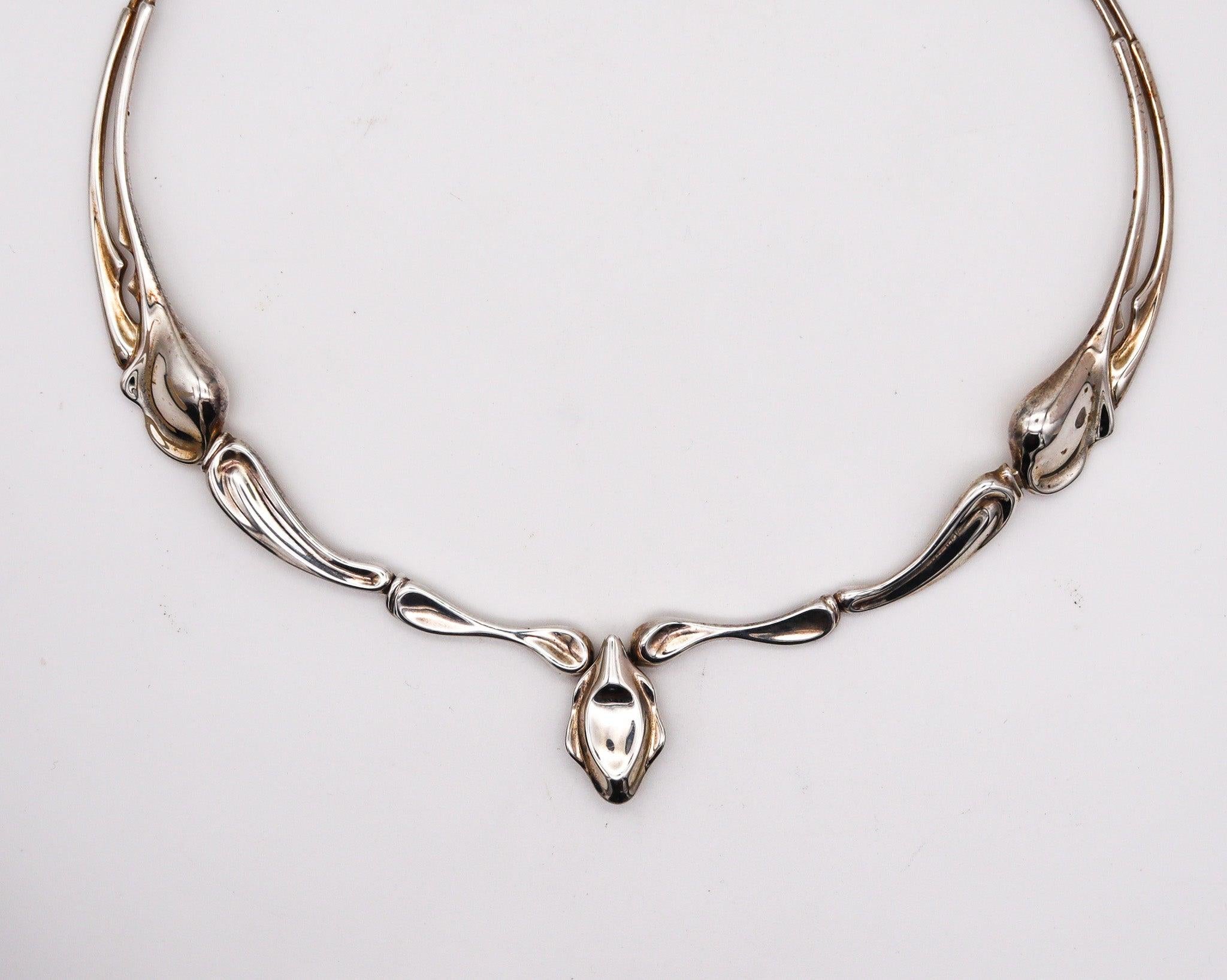 TIFFANY & CO. Elsa Peretti Collana Scorpione Scultoreo in Argento 925 in vendita 6