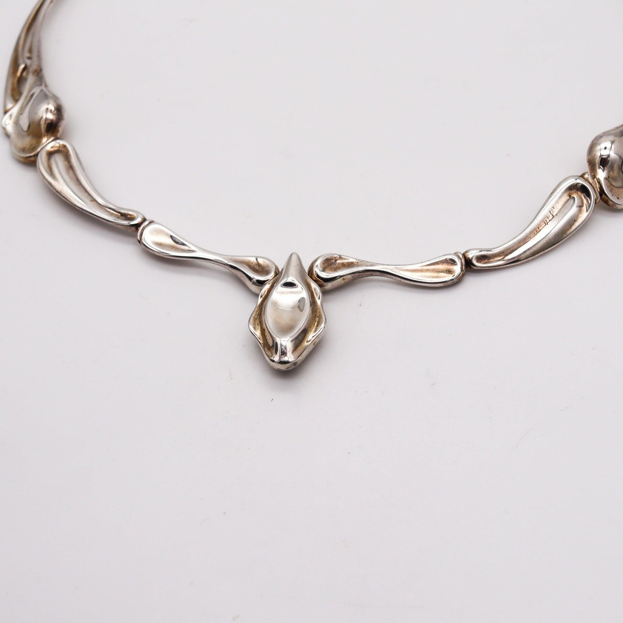 TIFFANY & CO. Elsa Peretti Collana Scorpione Scultoreo in Argento 925 in vendita 7