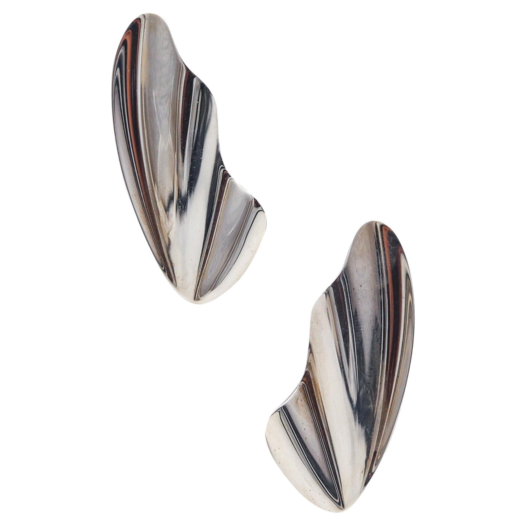 Tiffany & Co. Elsa Peretti Clips d'oreilles sculpturaux en forme de vague en argent sterling .925  en vente