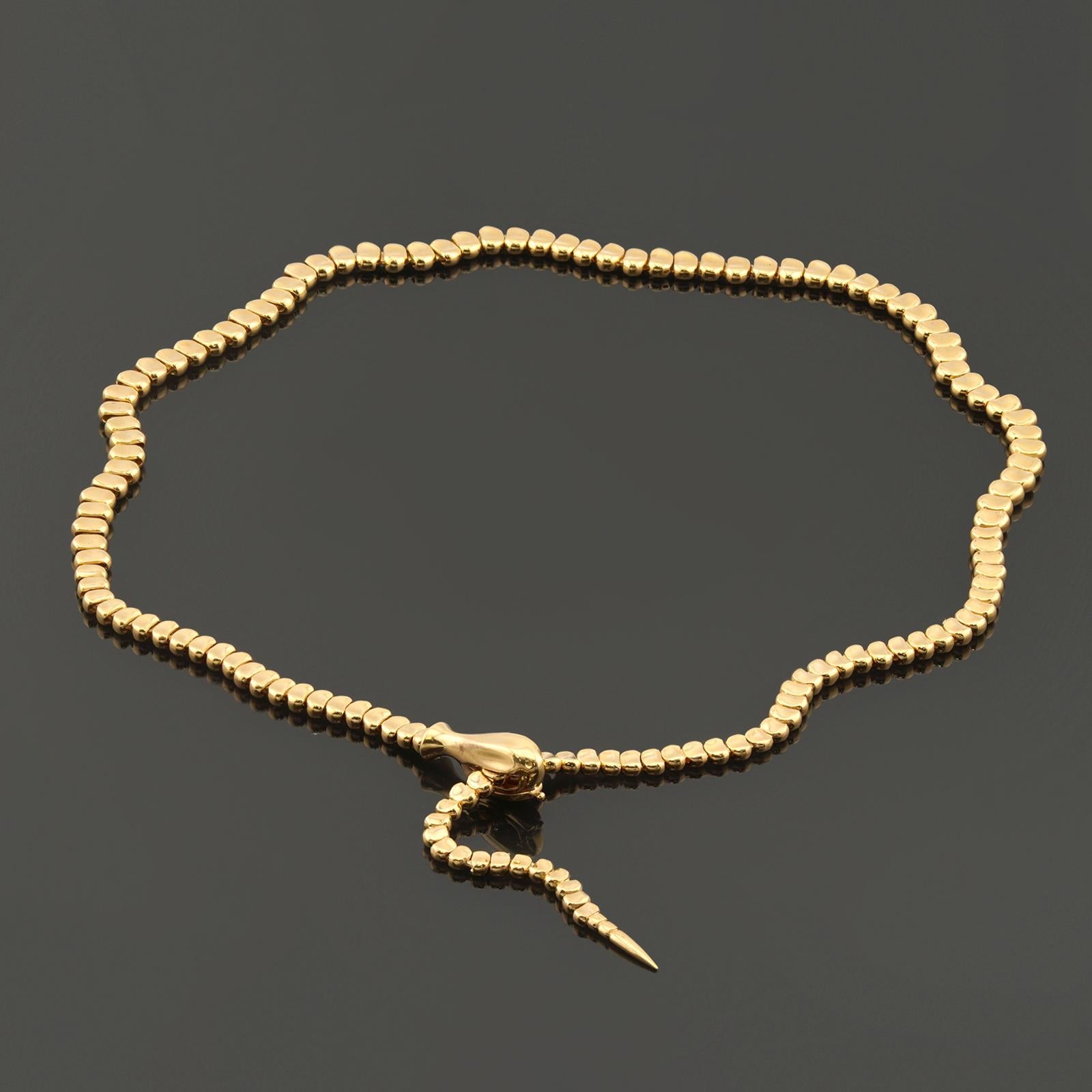 This gorgeous authentic Tiffany & Co. necklace was designed by Elsa Peretti and features a fluid serpentine form crafted in 18k yellow gold. The length is adjustable. Made in United States circa 2020s. Measurements: 0.19