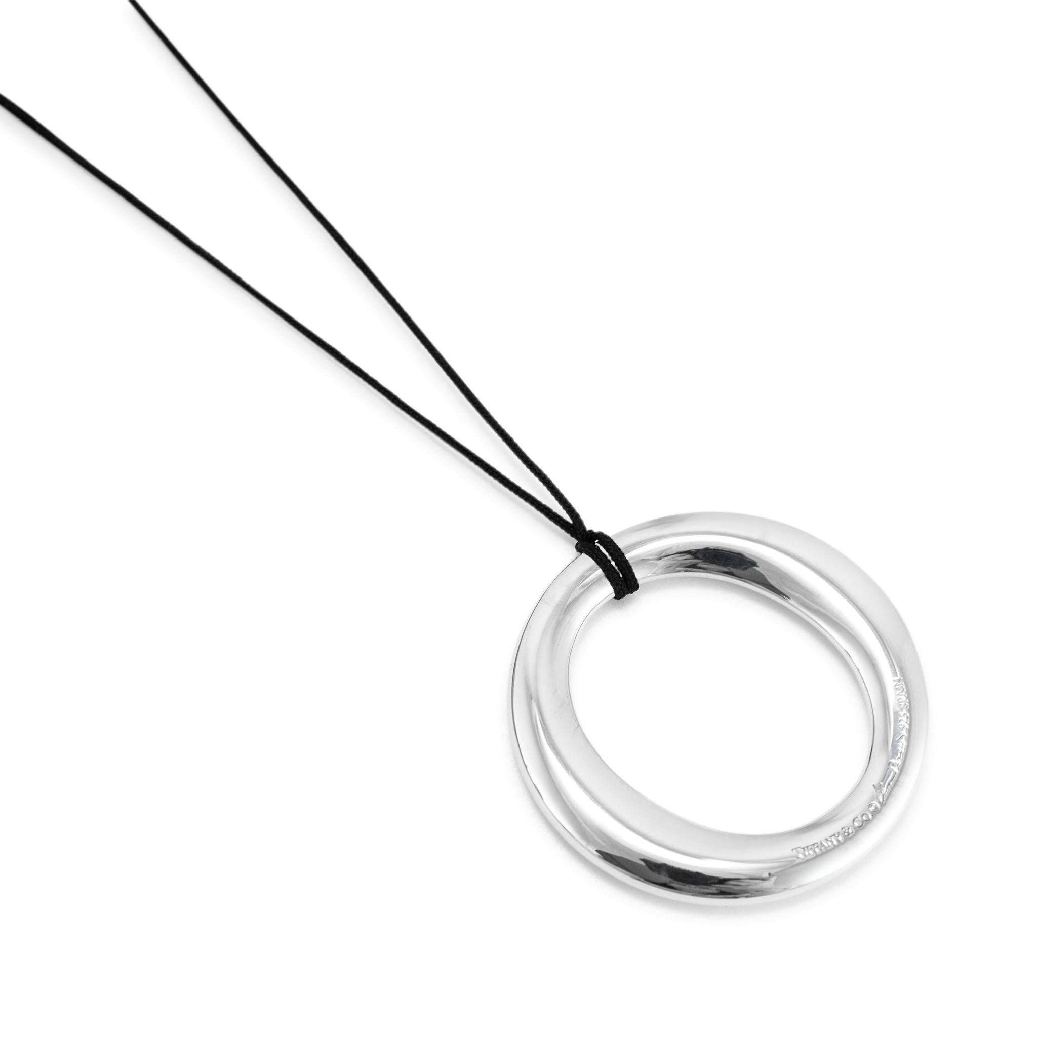Tiffany & Co. Collana con ciondolo Elsa Peretti Sevillana in argento 925 Spagna In condizioni ottime in vendita a Houston, TX