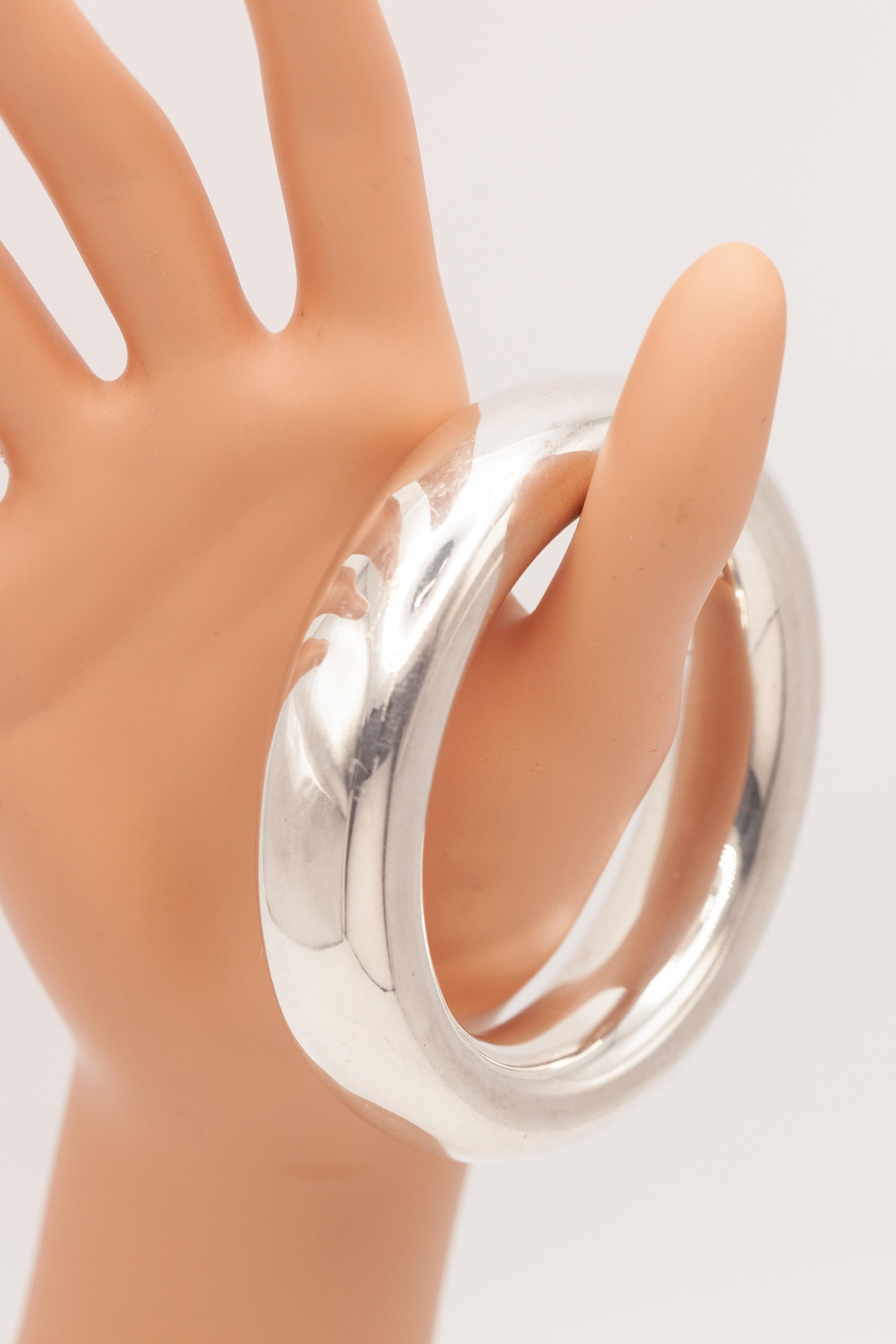 Tiffany & Co Elsa Peretti Sterling Doughnut Bangle en venta 4