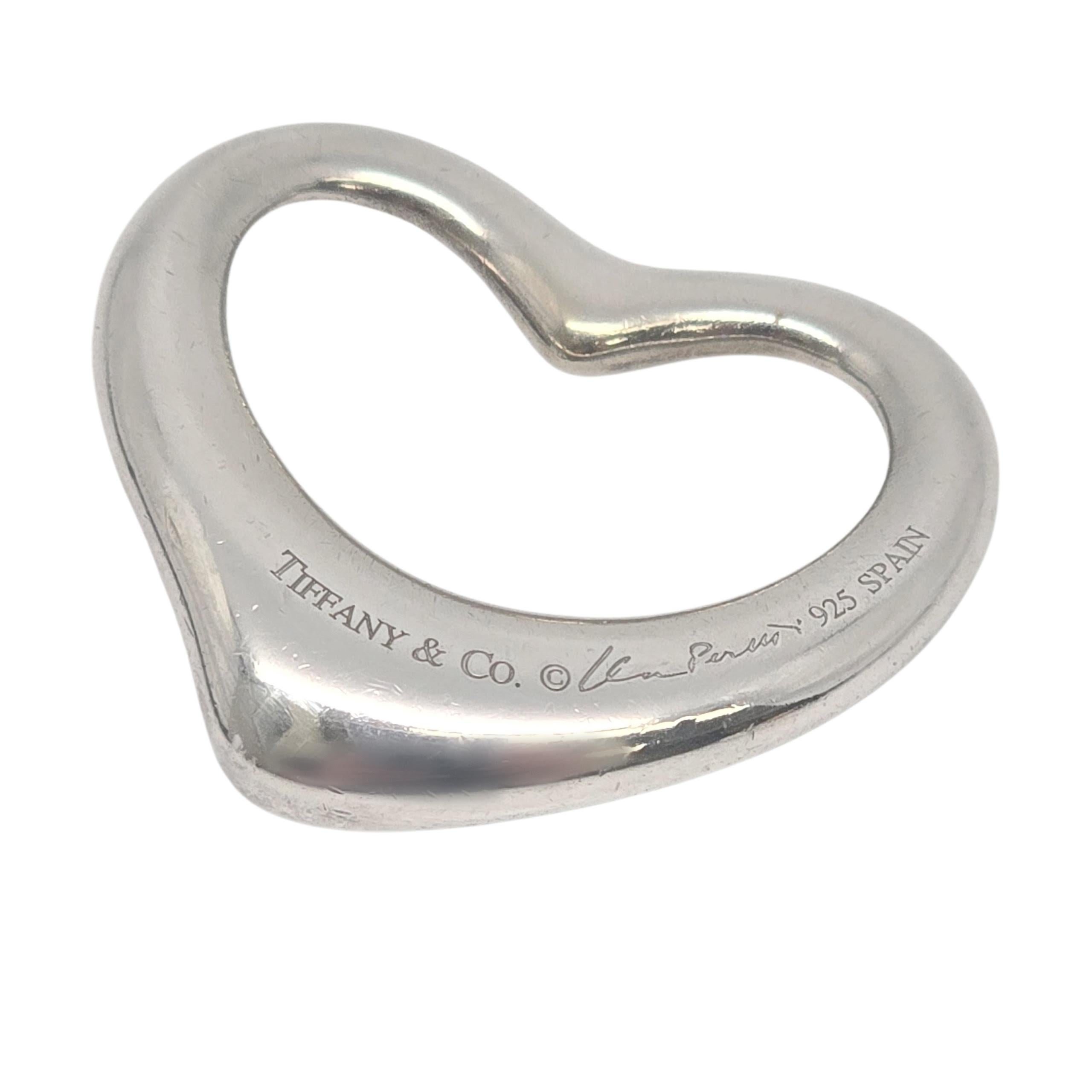 Elsa Peretti for Tiffany & Co. Ciondolo a cuore aperto in argento da 27 mm #22456 in vendita 3