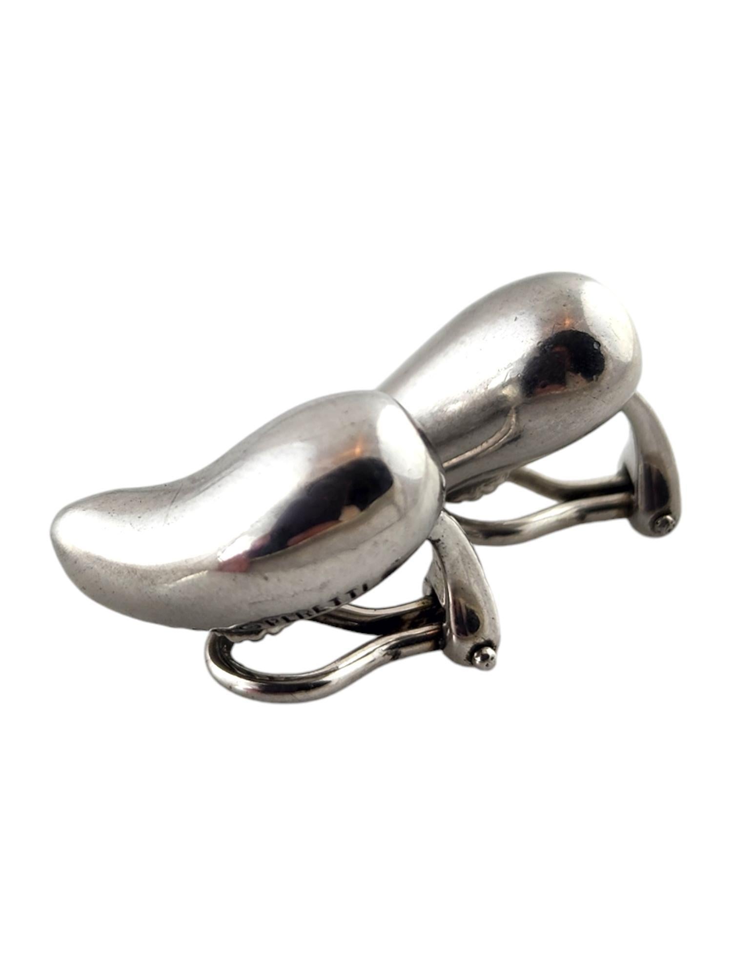 Tiffany & Co Elsa Peretti Sterling Silver Bean Clip-On Earrings w/Box #18923 In Good Condition In Washington Depot, CT