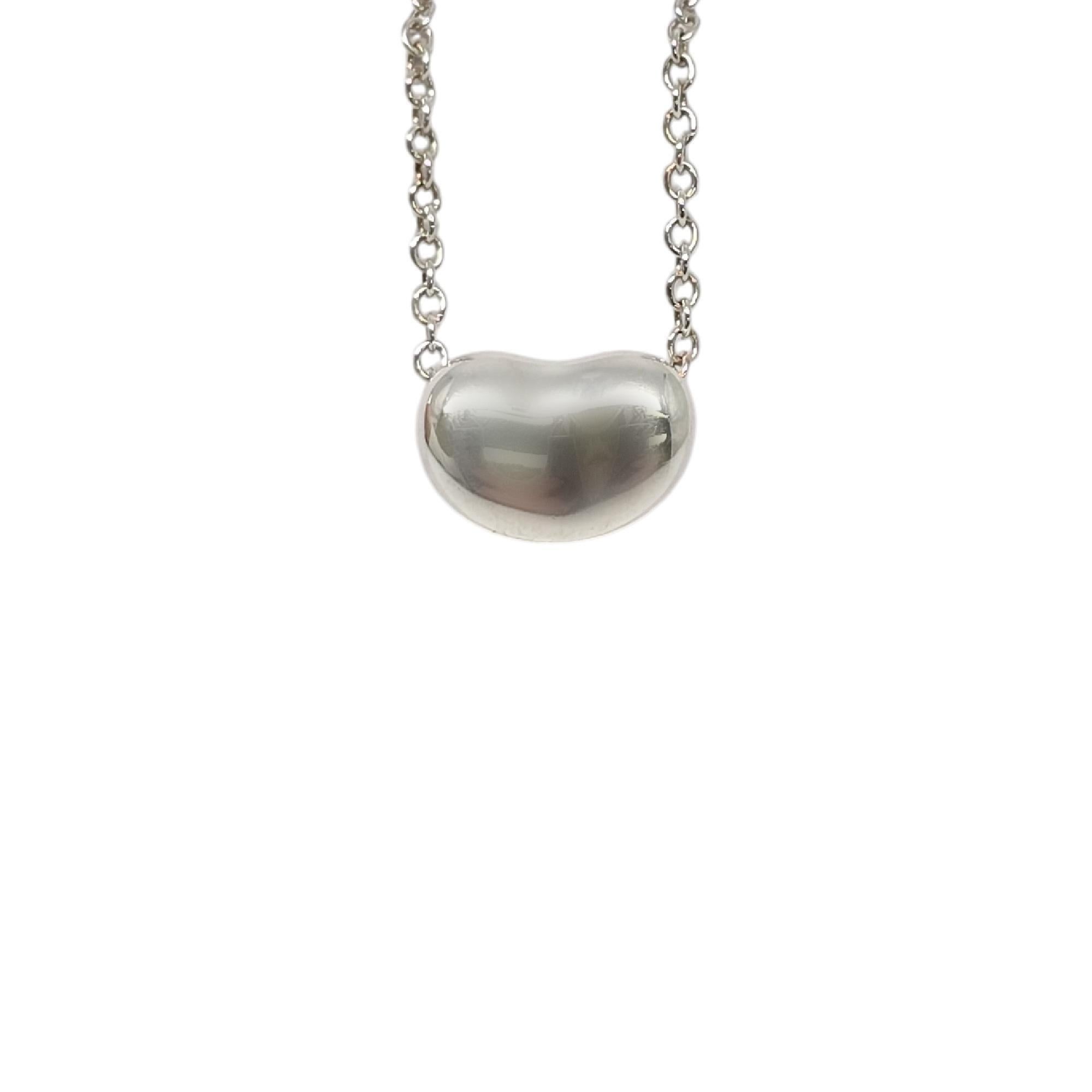 Tiffany & Co Elsa Peretti Sterling Silver Bean Pendant w/Chain Necklace #20140 In Good Condition In Washington Depot, CT