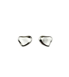 Tiffany & Co. Elsa Peretti Orecchini a cuore pieno in argento Sterling #21546