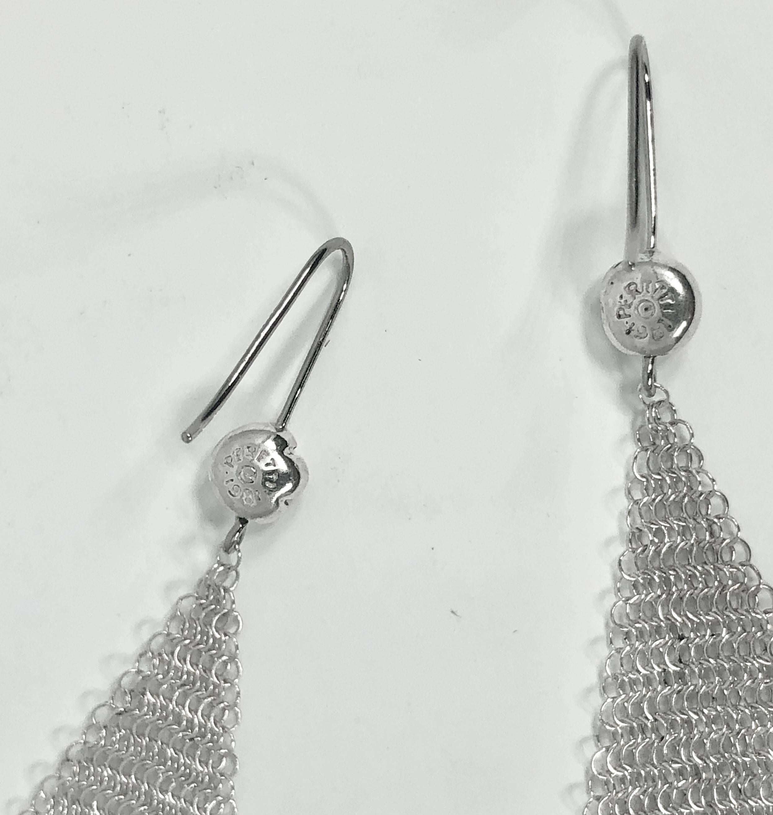 Tiffany & Co. Elsa Peretti Sterling Silver Mesh Handkerchief Earrings In Excellent Condition In Mansfield, OH