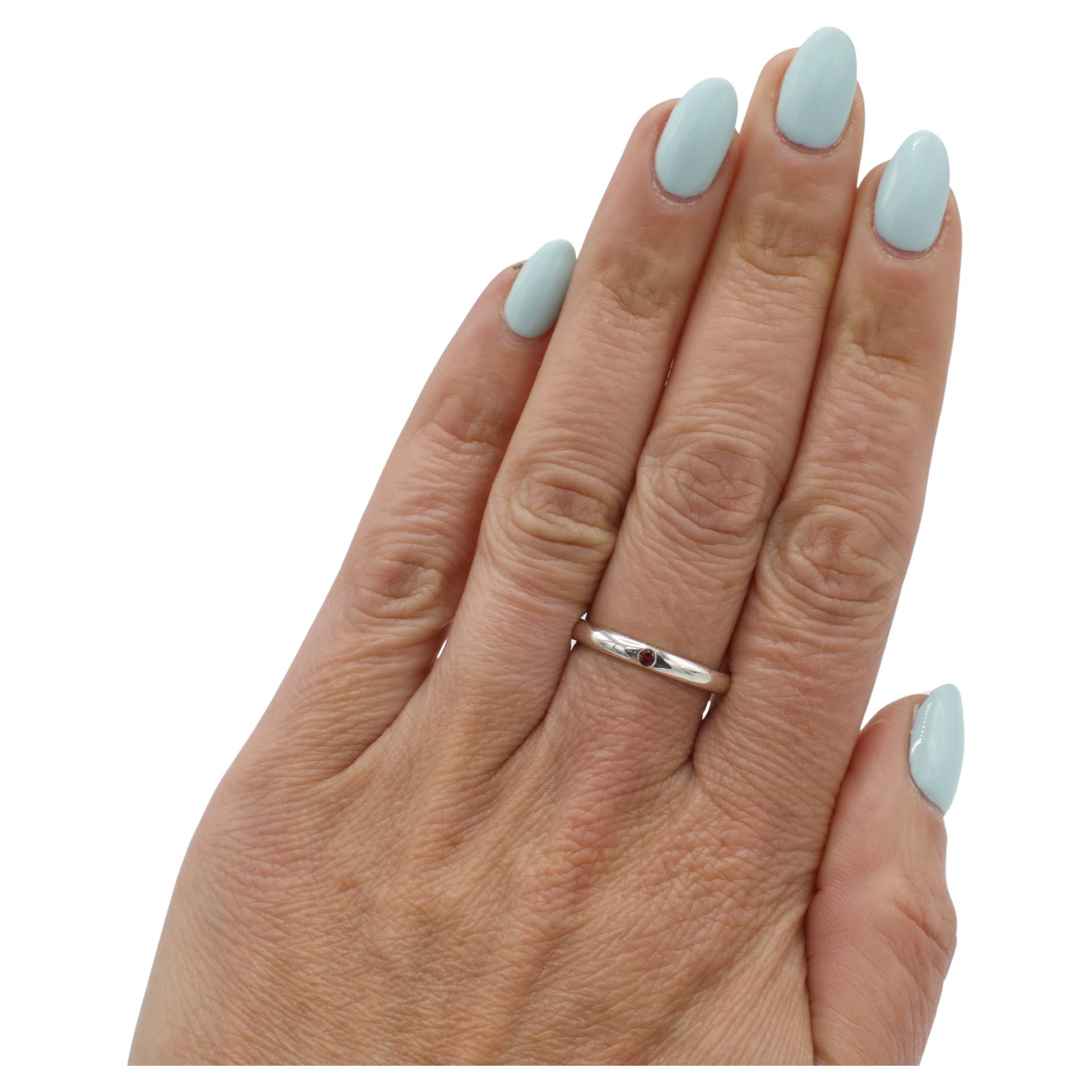 Taille ronde Tiffany & Co. Elsa Peretti Sterling Silver Natural Ruby Inlay Band Ring en vente