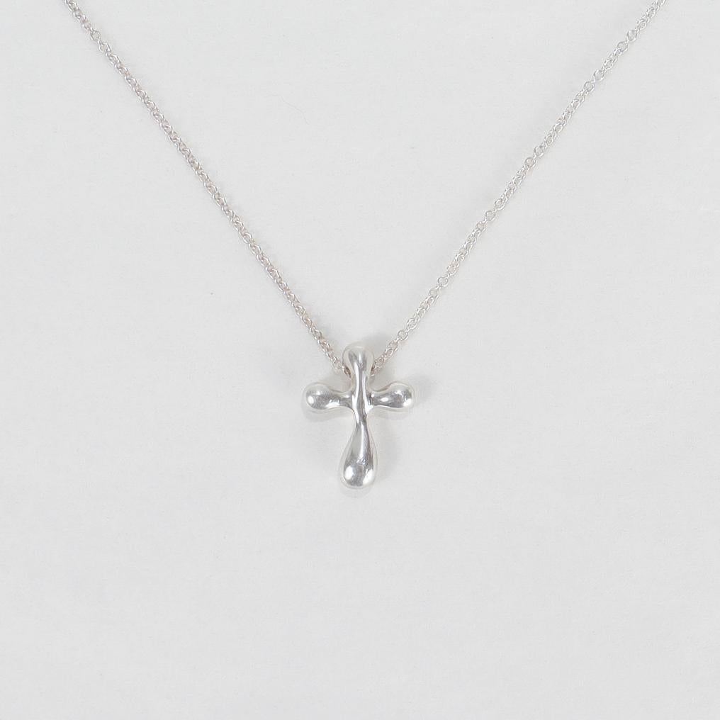 silver cross necklace tiffany