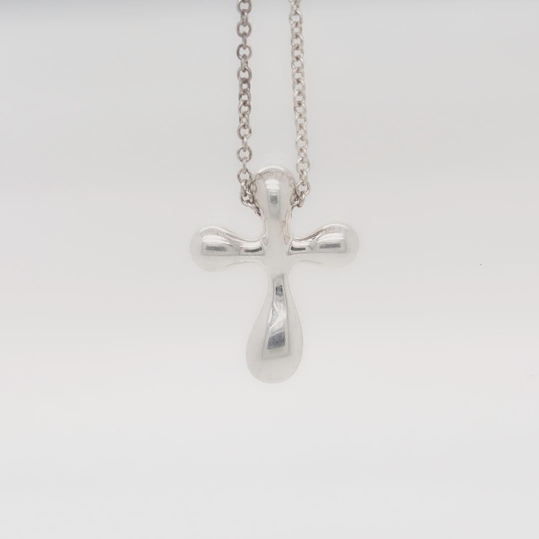 Tiffany & Co. Elsa Peretti Sterling Silver Pendant Cross Necklace For Sale 3