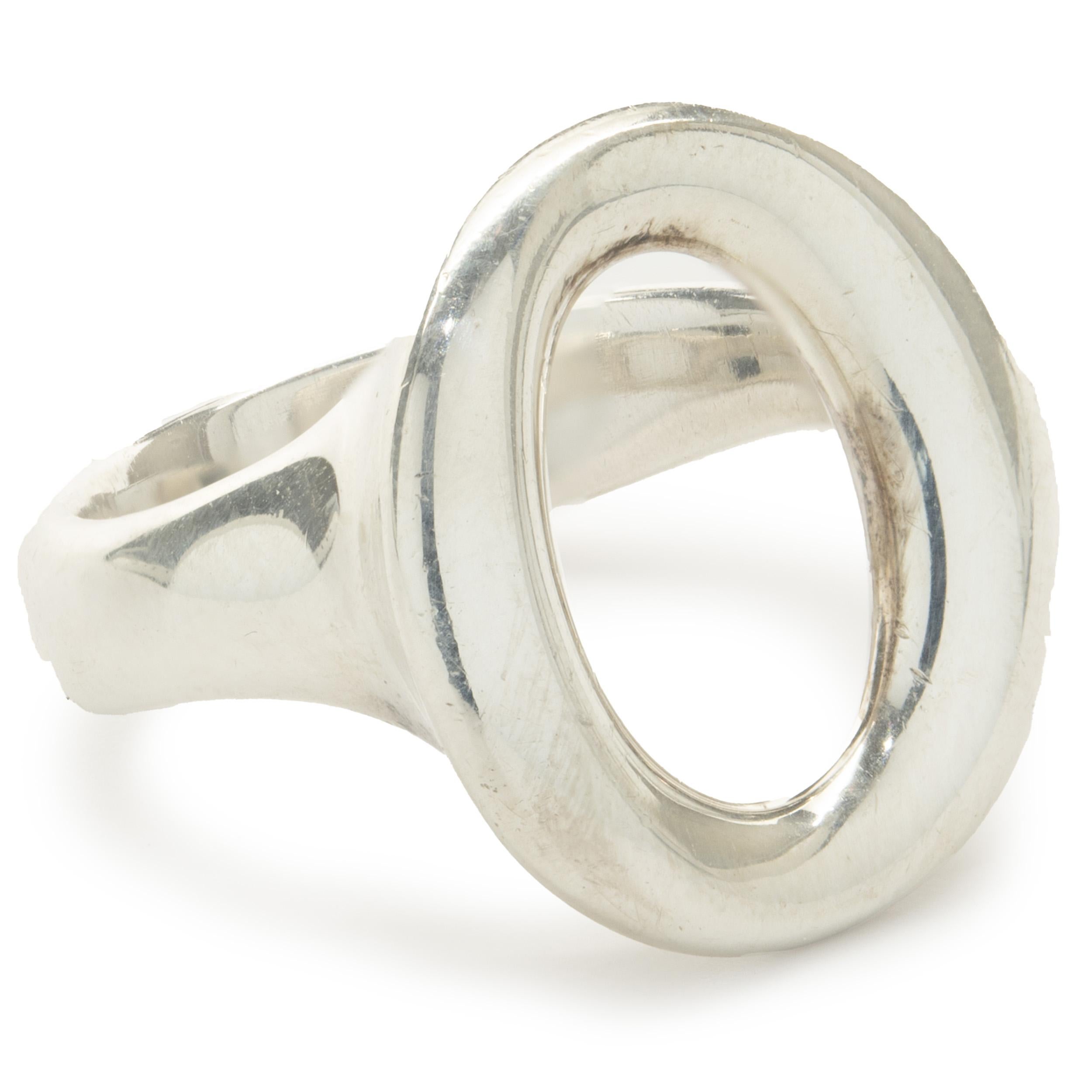 Designer: Tiffany & Co. / Elsa Peretti
Material: Sterling silver
Dimensions: ring top measures 19mm wide
Size: 8 (complimentary sizing available) 
Weight: 9.14 grams
