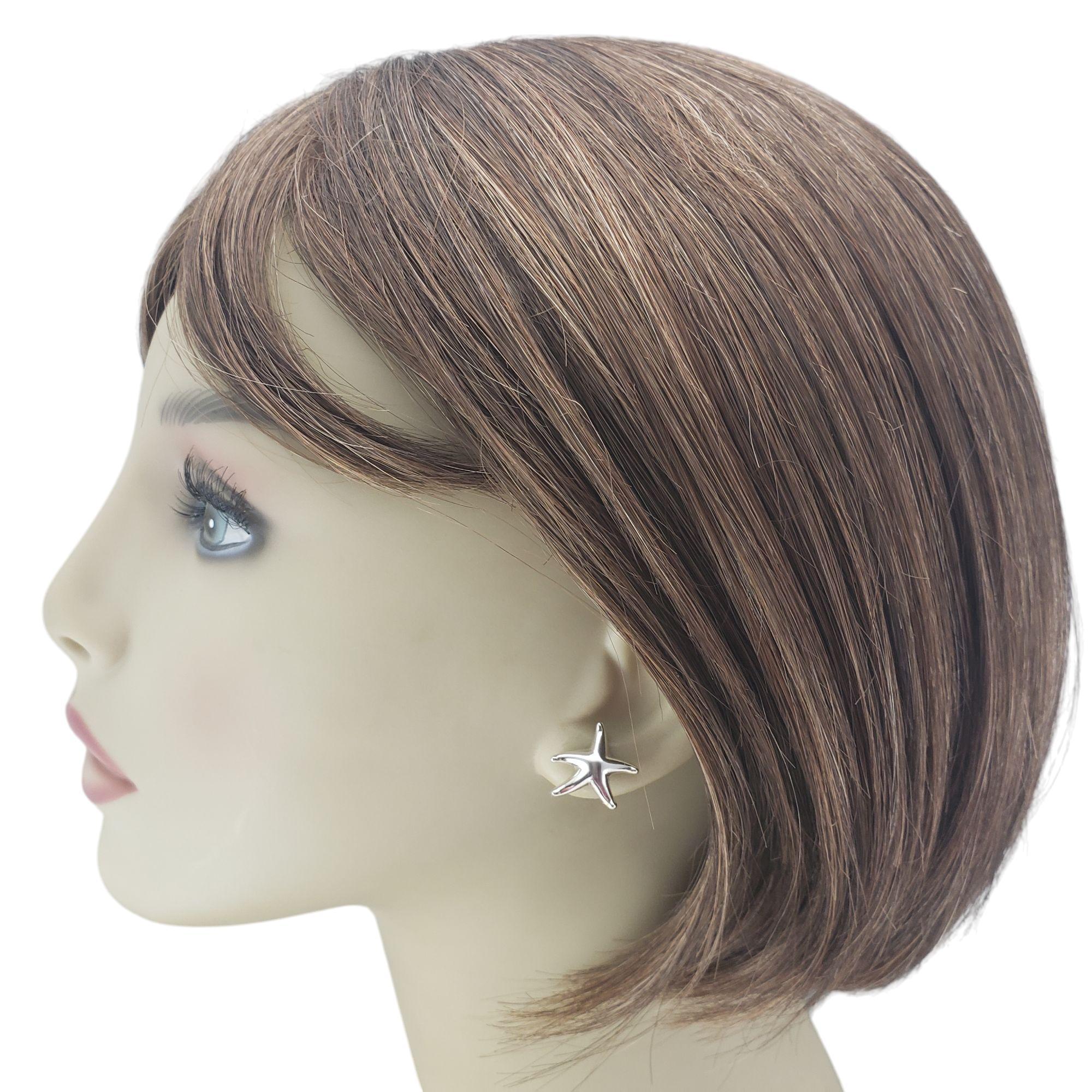 Tiffany & Co. Elsa Peretti Sterling Silver Starfish Stud Earrings #21363 For Sale 2