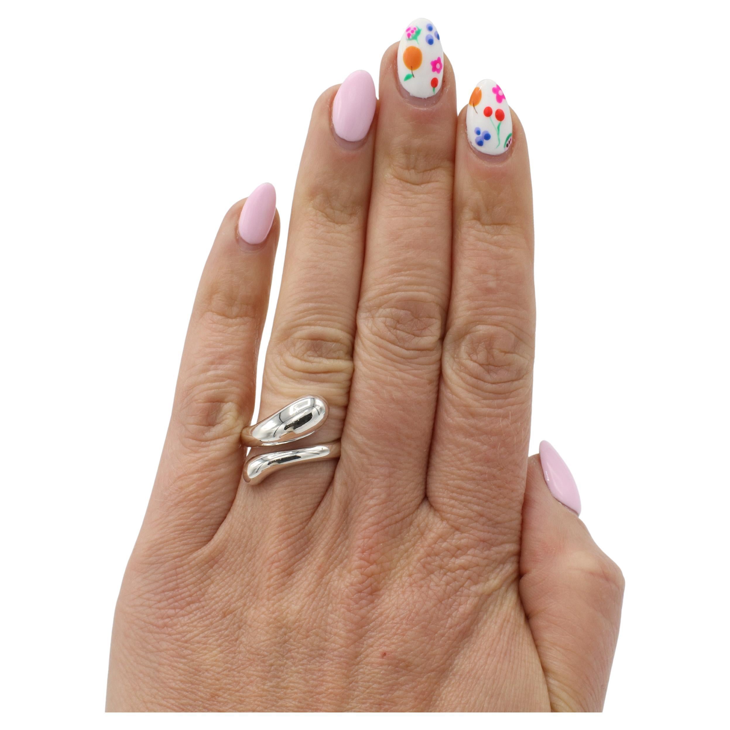 Tiffany & Co. Elsa Peretti Sterling Silver Teardrop Bypass Ring In Excellent Condition In  Baltimore, MD