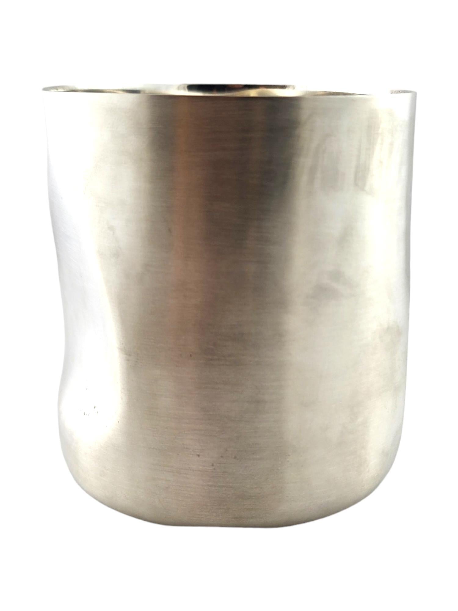 Tiffany & Co Elsa Peretti Sterling Silver Thumbprint Water Cup #18359 In Good Condition In Washington Depot, CT