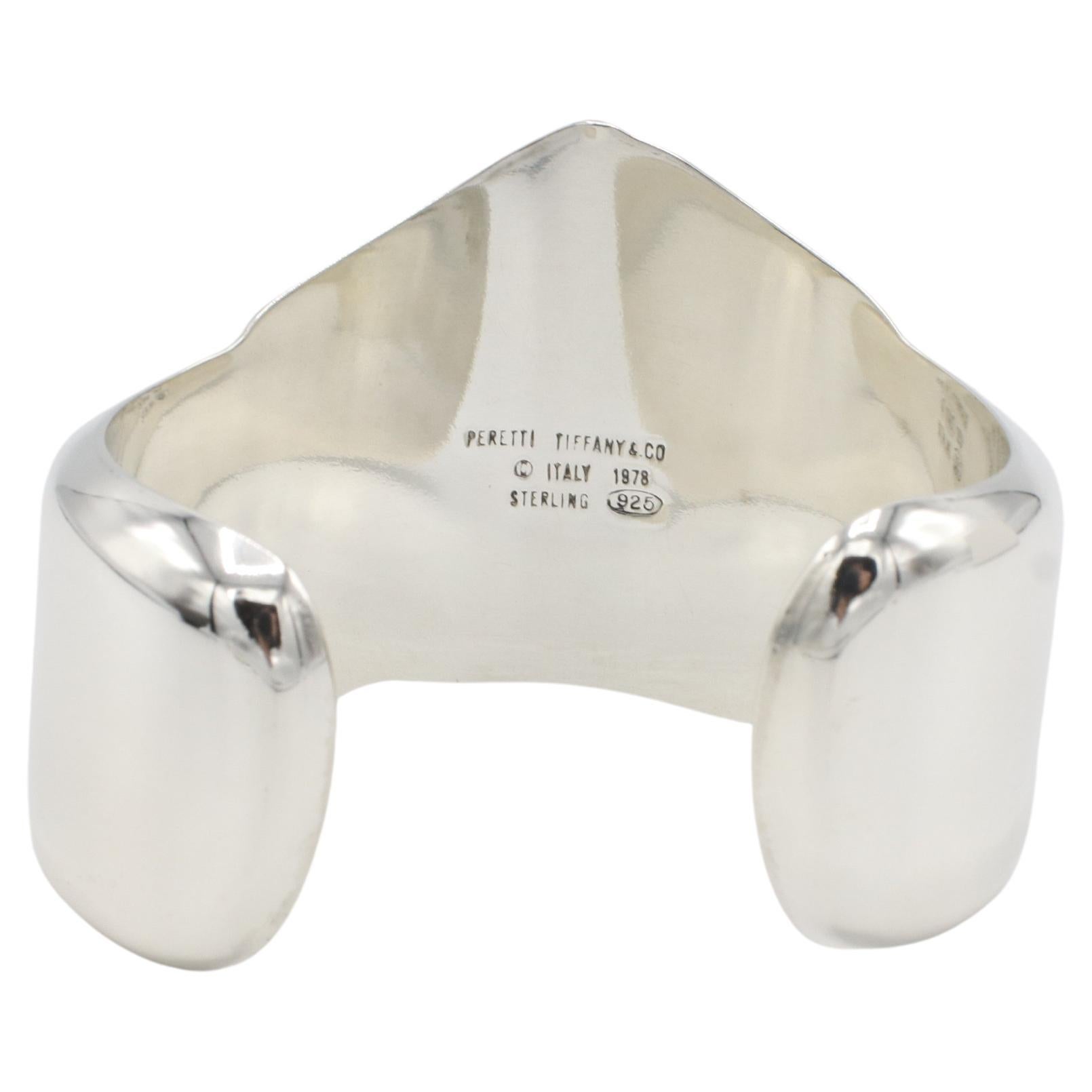 Contemporary Tiffany & Co. Elsa Peretti Sterling Silver Vintage 1978 Knot Cuff Bracelet