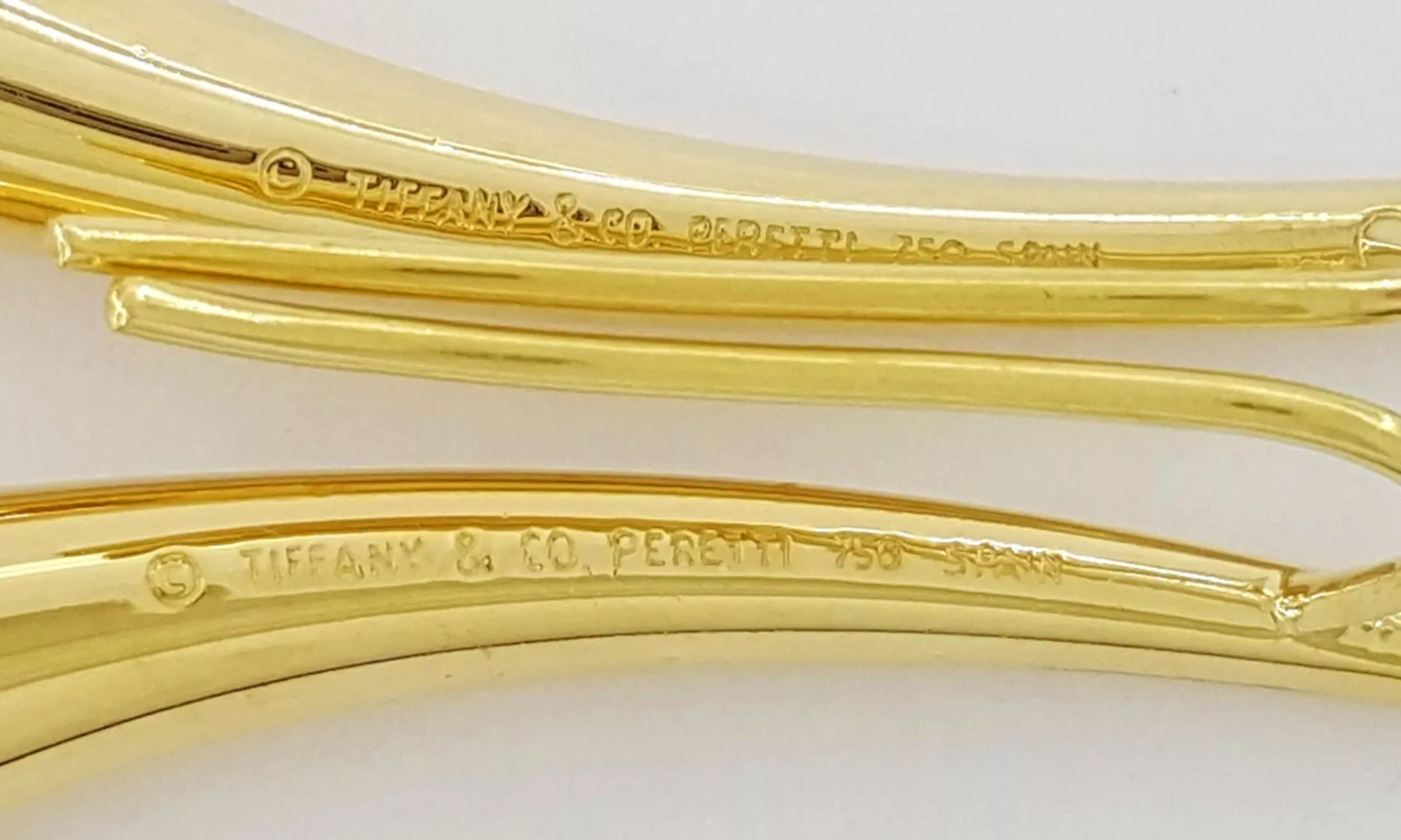 Contemporary Tiffany & Co. Elsa Peretti Teardrop 18K Yellow Gold Hook Earrings For Sale