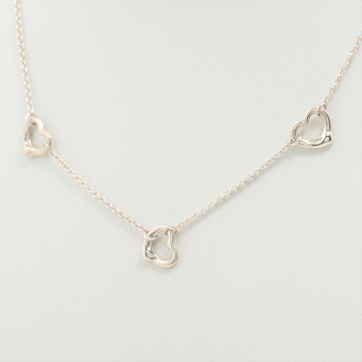 Tiffany & Co. Elsa Peretti Triple Heart Station Necklace Silver In Good Condition For Sale In Indianapolis, IN