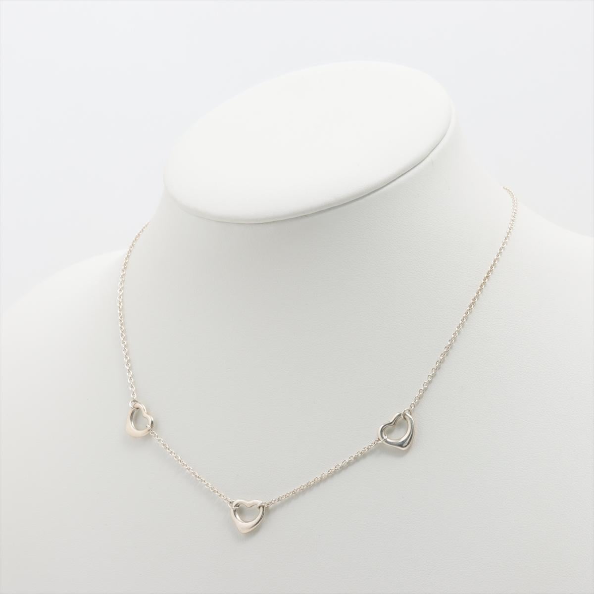 Tiffany & Co. Elsa Peretti Triple Heart Station Necklace Silver For Sale 2