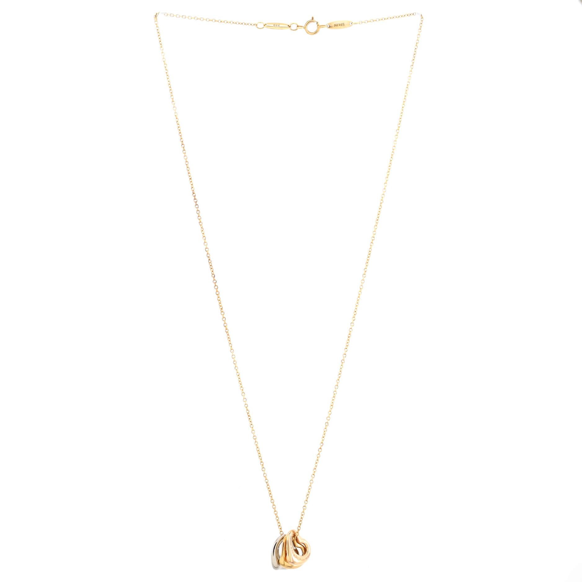 Tiffany & Co. Elsa Peretti Dreifach-Halskette mit offenem Herz-Anhänger aus 18 Karat dreifarbigem Gold im Zustand „Gut“ in New York, NY