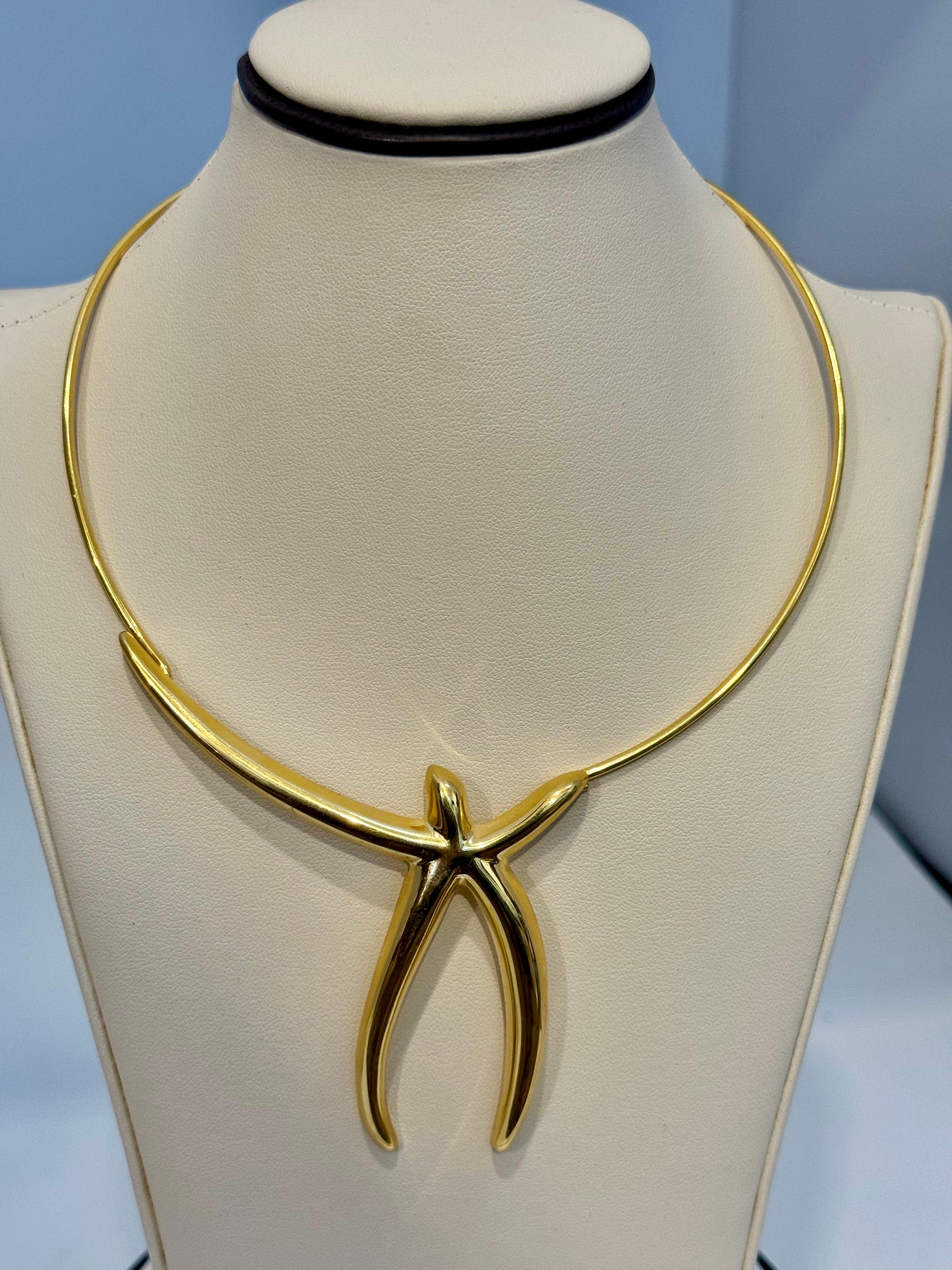 Tiffany & Co Elsa Peretti Vintage Choker/ Halskette, 18K Gelbgold 49 gm
Es ist ein sehr  18 Karat Gold 49 gm
Seltene Vintage-Halskette von Tiffany & Co, entworfen von Elso Peretti, gefertigt aus 18 Karat Gelbgold 

Datierung bis 1990 der kühne  Die