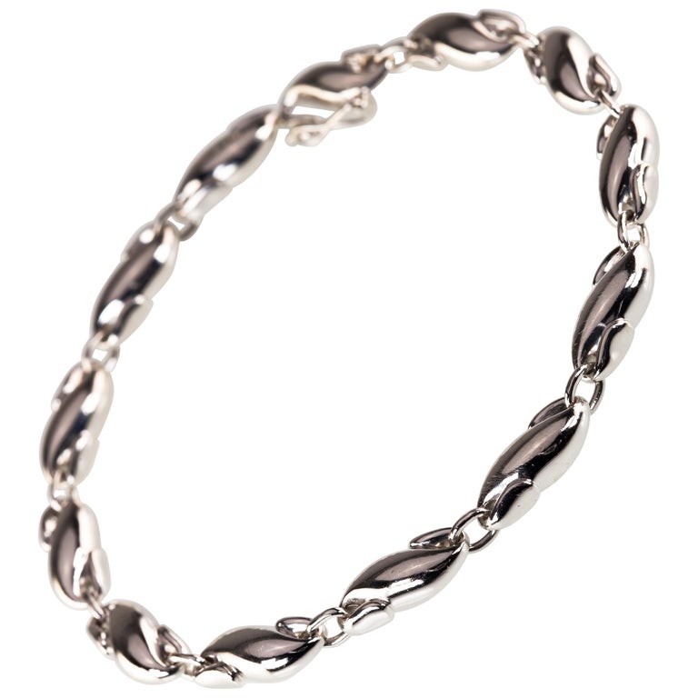Tiffany And Co Elsa Peretti Vintage Seahorse Link Bracelet In Sterling Silver For Sale At 1stdibs