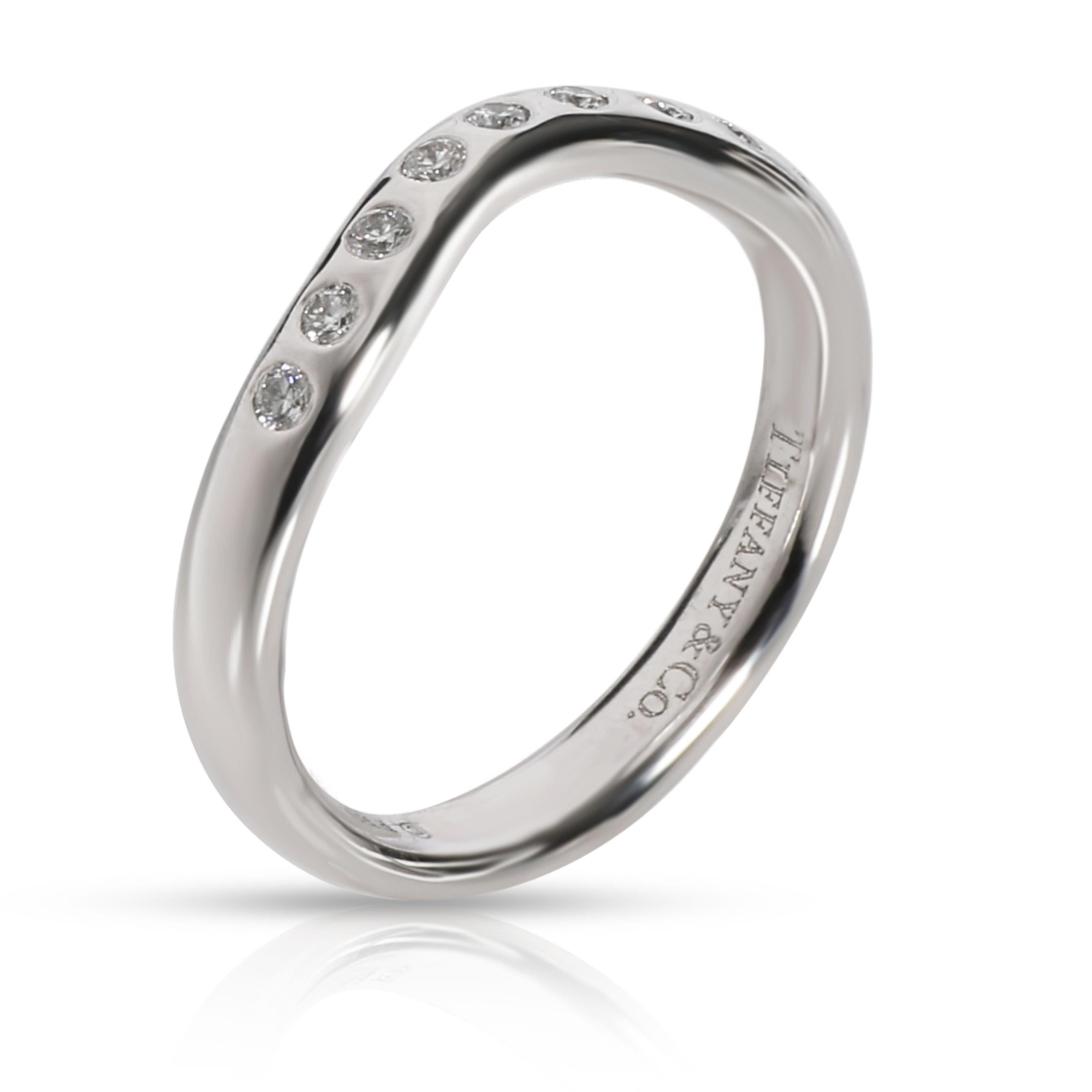Tiffany & Co. Elsa Peretti Wave Diamond Wedding Band in Platinum 0.06 CTW

PRIMARY DETAILS
SKU: 108013
Listing Title: Tiffany & Co. Elsa Peretti Wave Diamond Wedding Band in Platinum 0.06 CTW
Condition Description: Retails for 2,350 USD. In