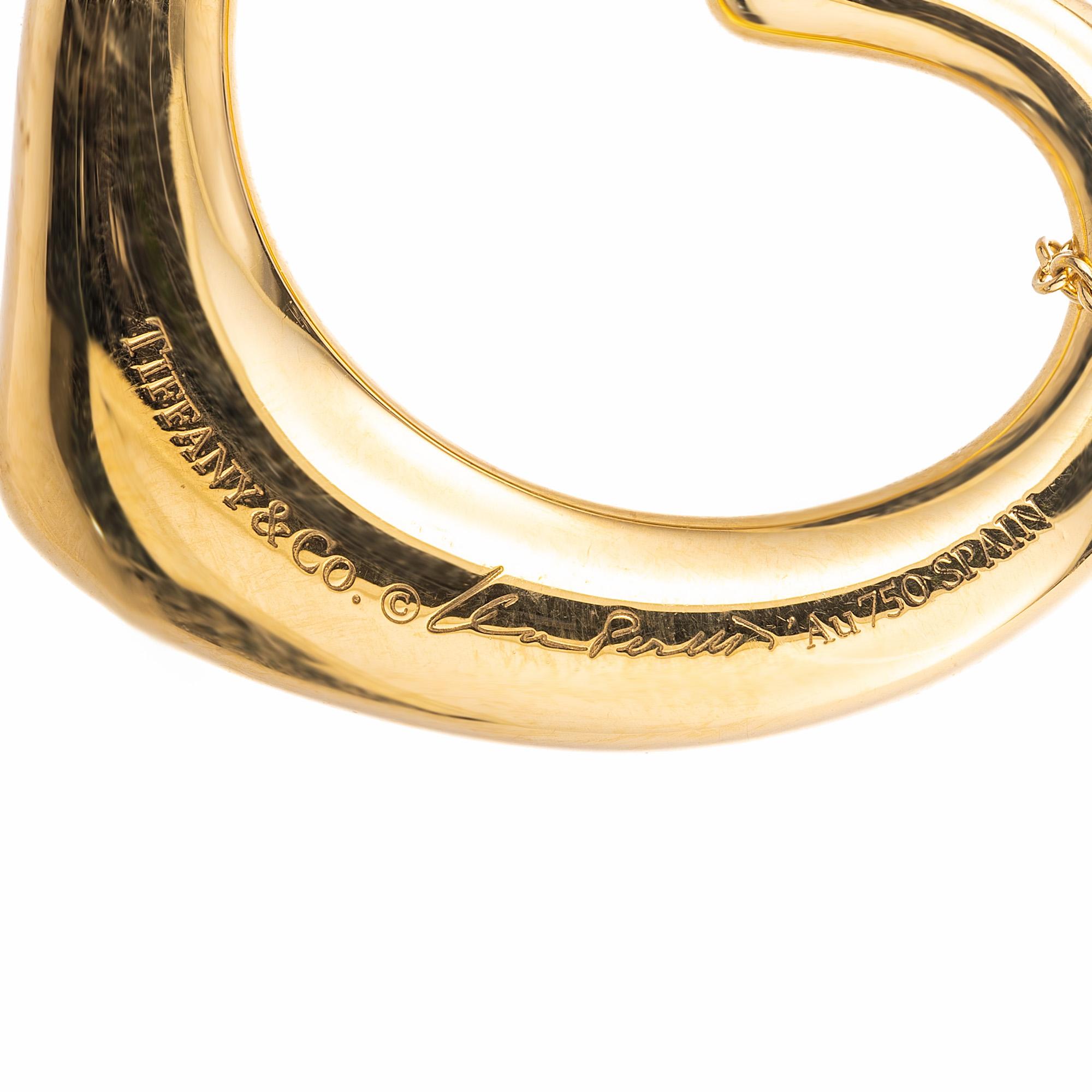 Tiffany & Co. Elsa Peretti Halskette mit offenem Herzanhänger aus Gelbgold Damen im Angebot