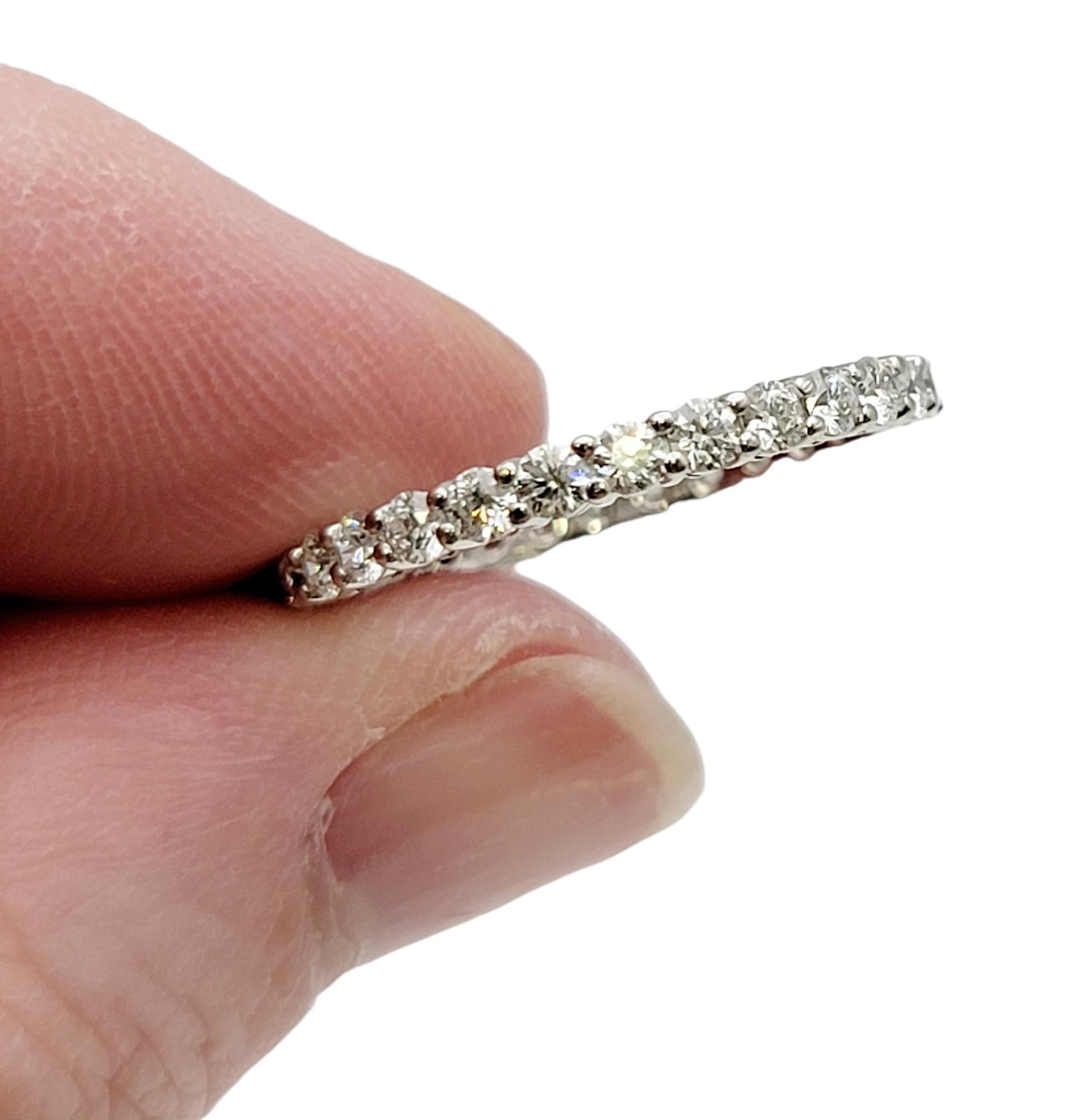 Tiffany & Co. Embrace Full Eternity Diamant Platin Band Ring 0,85 Karat insgesamt 3
