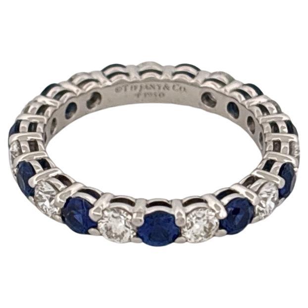 Tiffany & Co. Bracelet éternel Embrace Platinum Diamond & Sapphire 2 Carat Total Eternity Band en vente