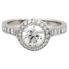 Tiffany & Co. Embrace Bague de fiançailles en platine avec halo de diamants ronds 1,07 carat GVVS1