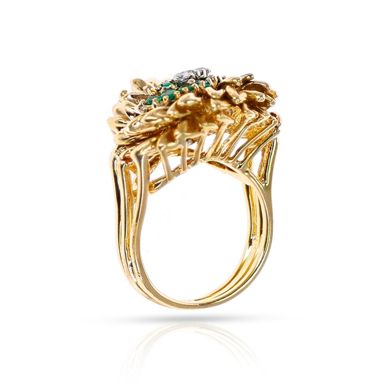 Tiffany & Co. Emerald and Diamond Gold Cocktail Ring In Excellent Condition In New York, NY