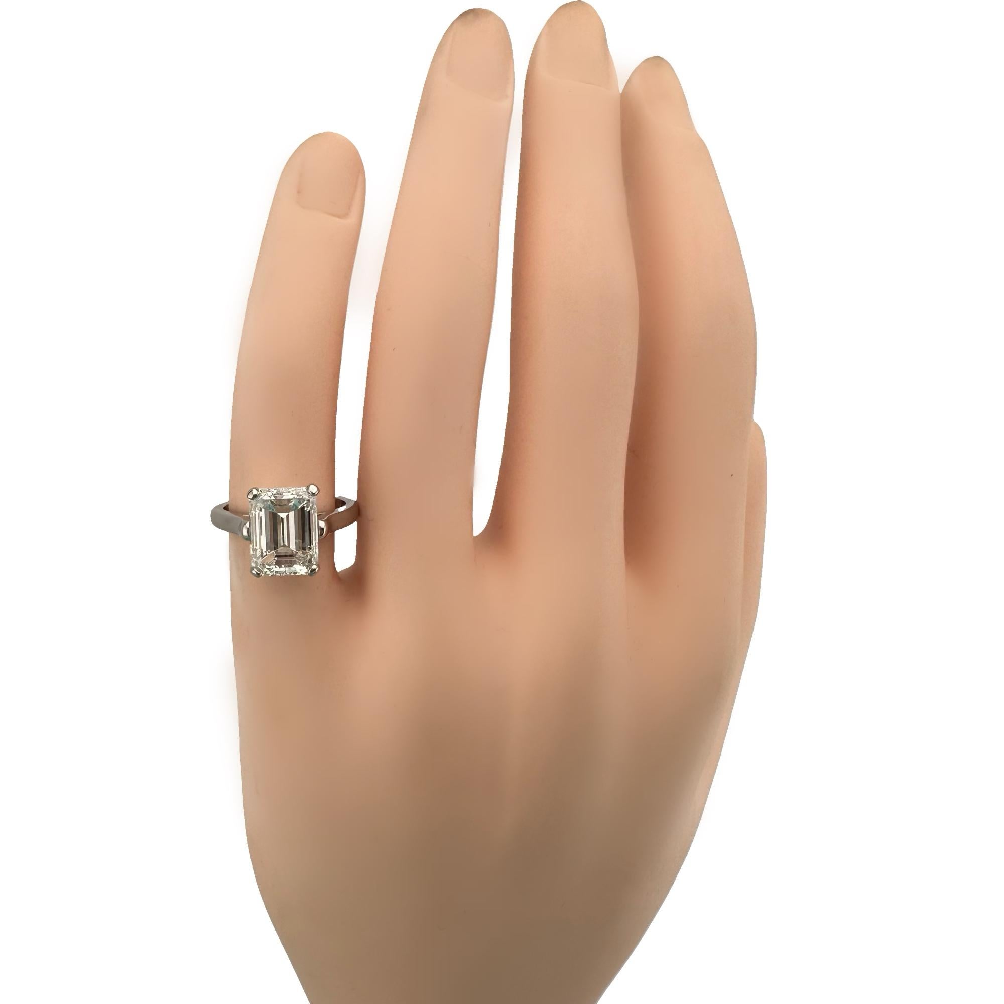 Emerald Cut Tiffany & Co Emerald Diamond 3.86 cts G VS2 Platinum Engagement Ring For Sale