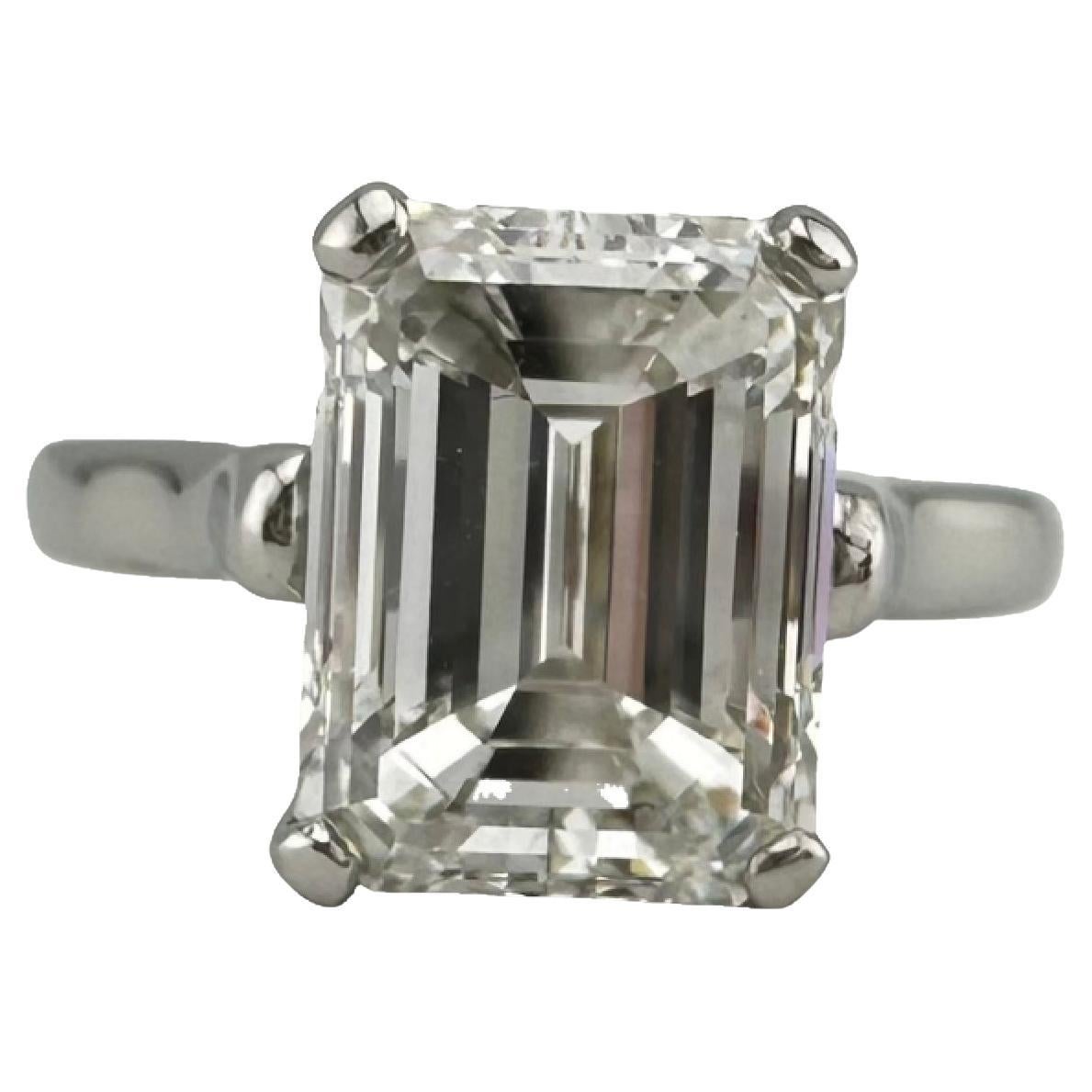 Tiffany & Co Emerald Diamond 3.86 cts G VS2 Platinum Engagement Ring