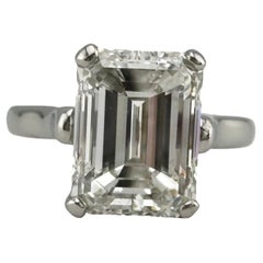 Tiffany & Co Emerald Diamond 3.86 cts G VS2 Platinum Engagement Ring