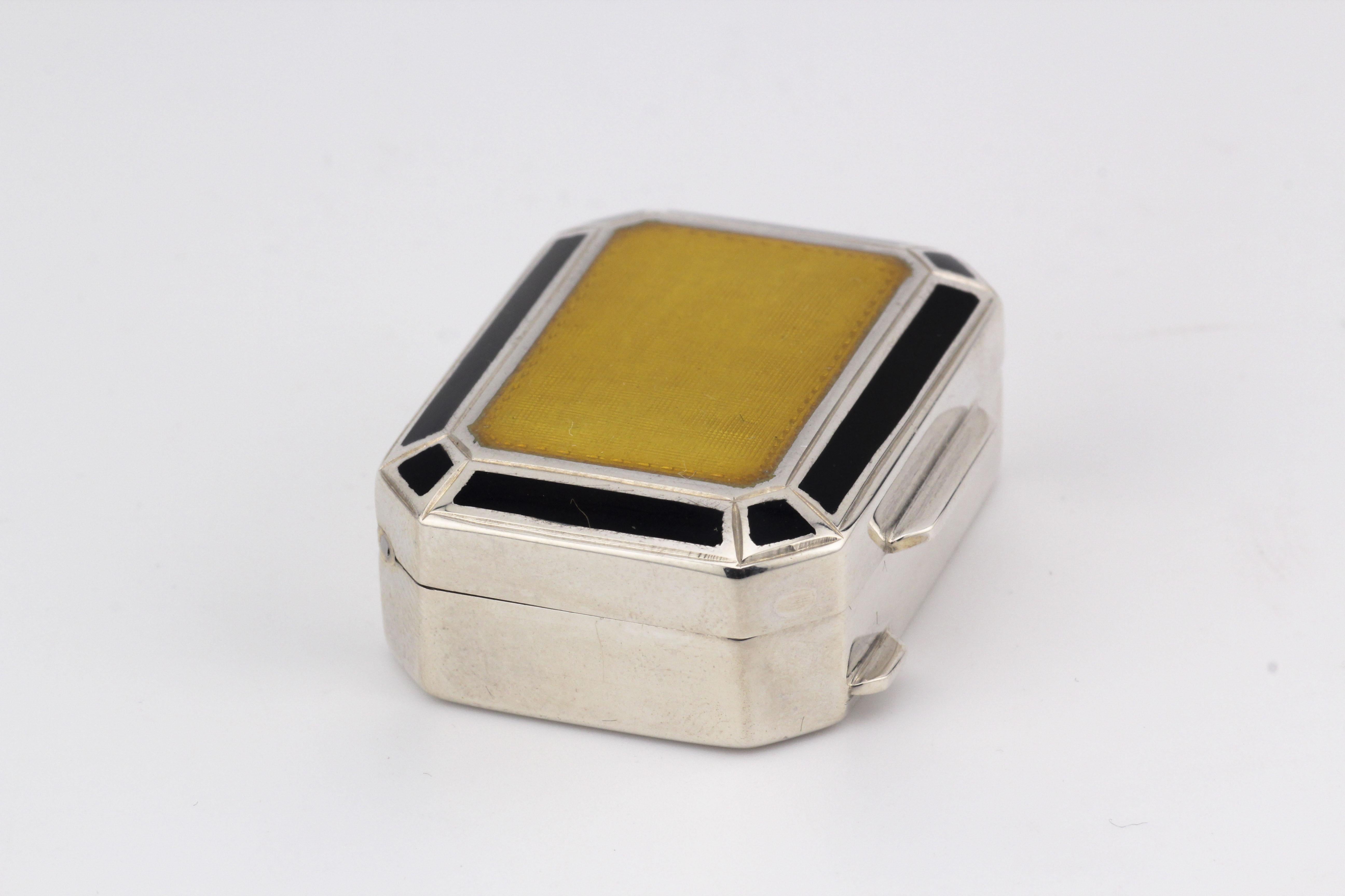 The Tiffany & Co. Enamel 925 Sterling Silver Pill Box Case is a charming yet practical piece that combines Tiffany’s iconic craftsmanship with a touch of playful elegance. Crafted from high-quality 925 sterling silver, this pill box is adorned with