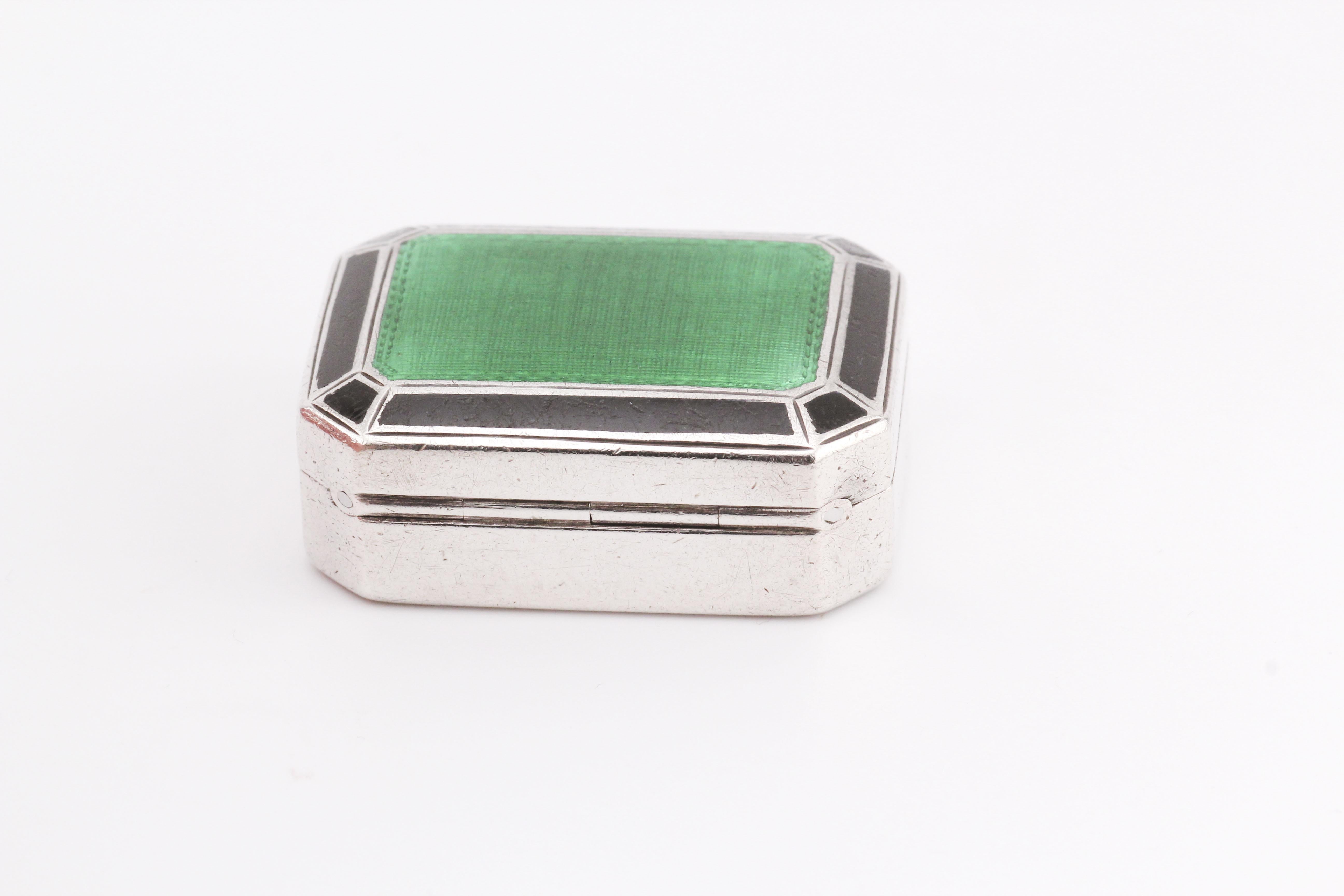 Tiffany & Co. Enamel 925 Sterling Silver Pill Box Case In Fair Condition In Simpsonville, SC