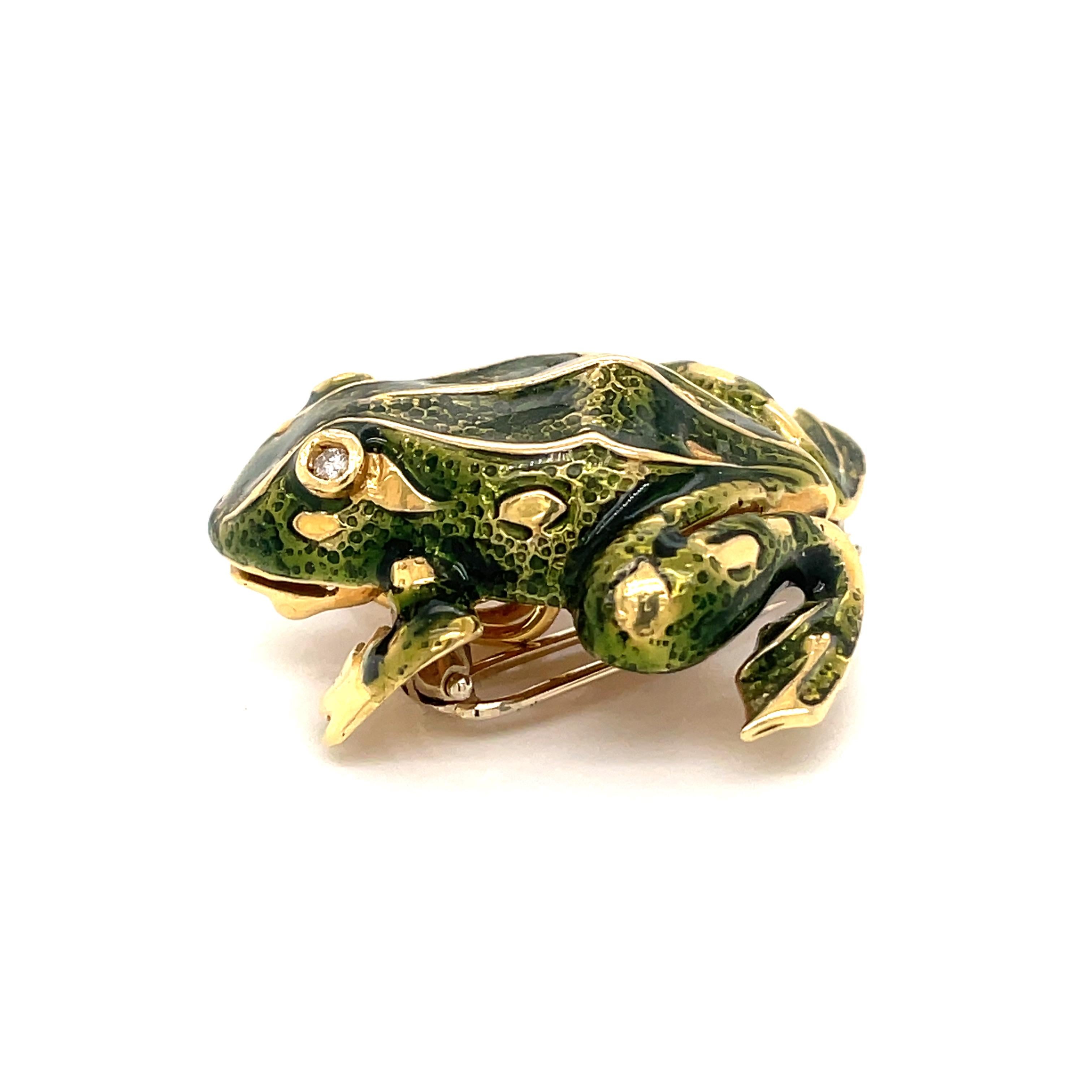 Tiffany & Co. Enamel and Diamond Frog Pendant / Brooch, 18 Karat Gold For Sale 4