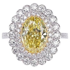 Tiffany & Co. Enchant 2.60 Carat Fancy Vivid Yellow Diamond Platinum Ring