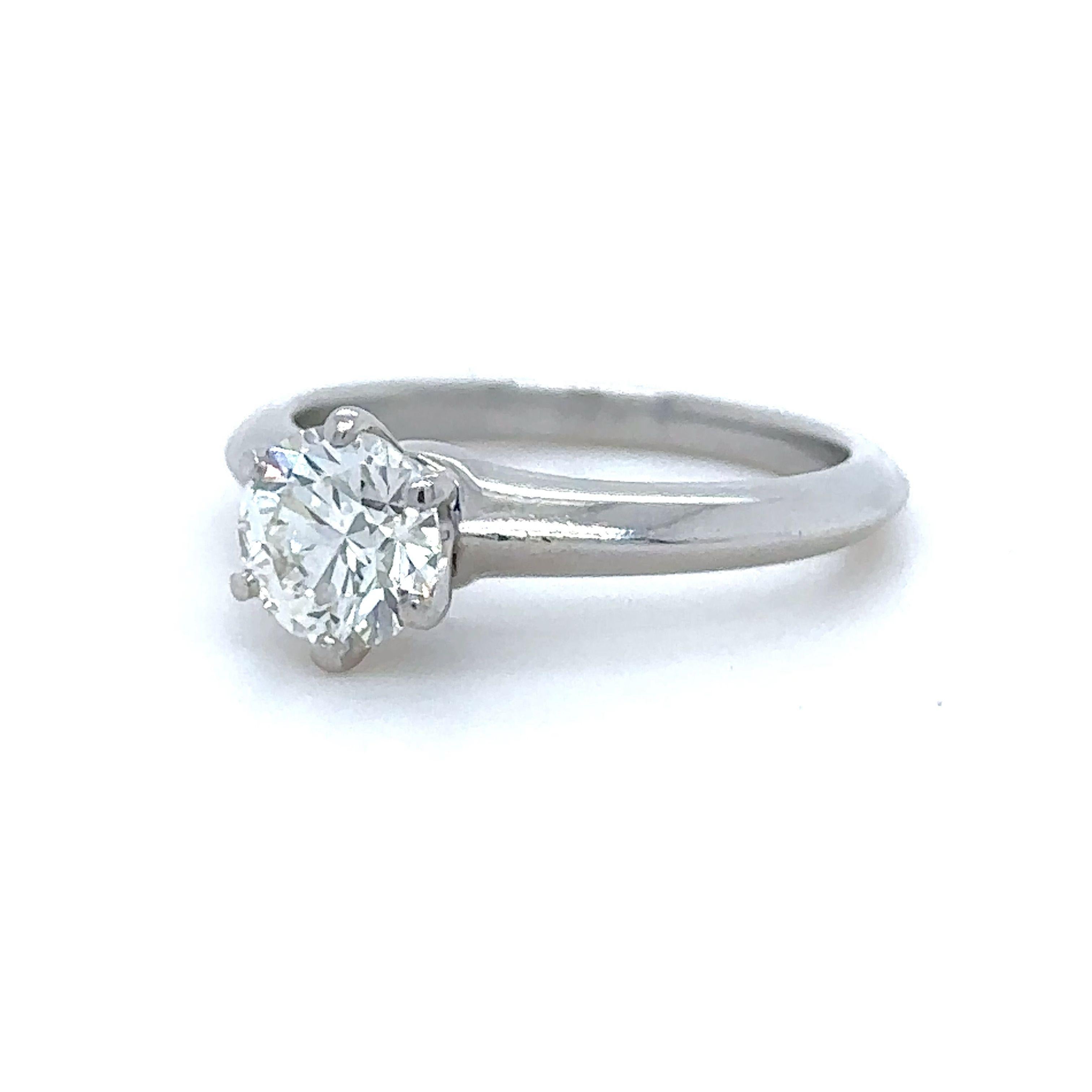 Brilliant Cut Tiffany & Co Engagement Ring 1.00ct For Sale