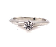 Tiffany & Co Engagement Ring .20ct G-VS1  Diamond Solitaire Platinum