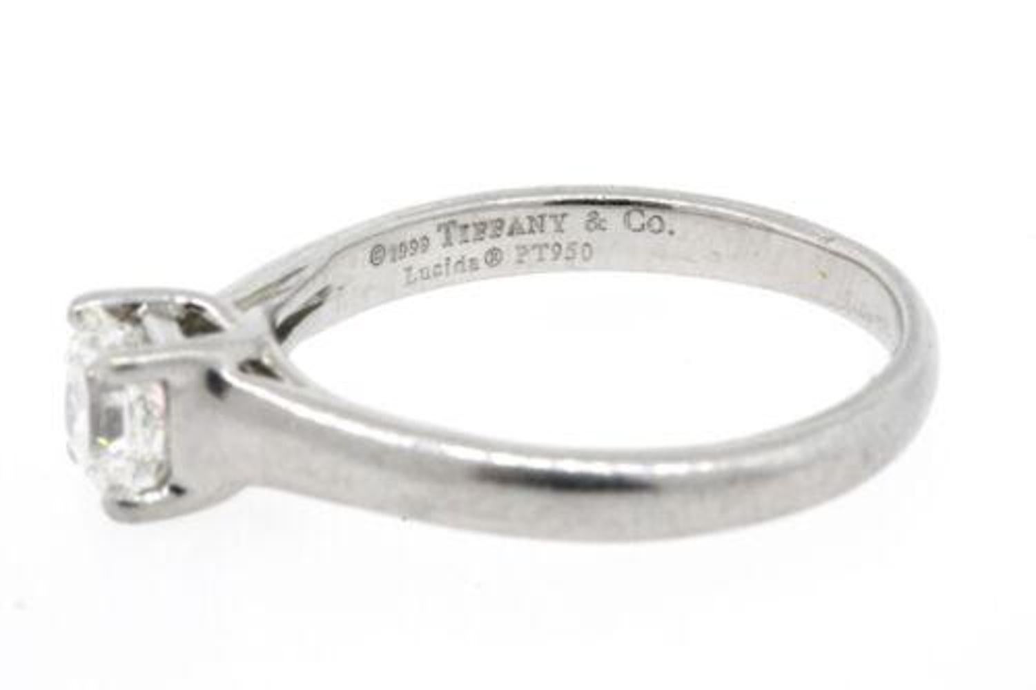 Tiffany & Co. Engagement Ring .54ct I VVS2 Lucida  Platinum sz 5.5 1999 Cert Box In Good Condition For Sale In Northbrook, IL