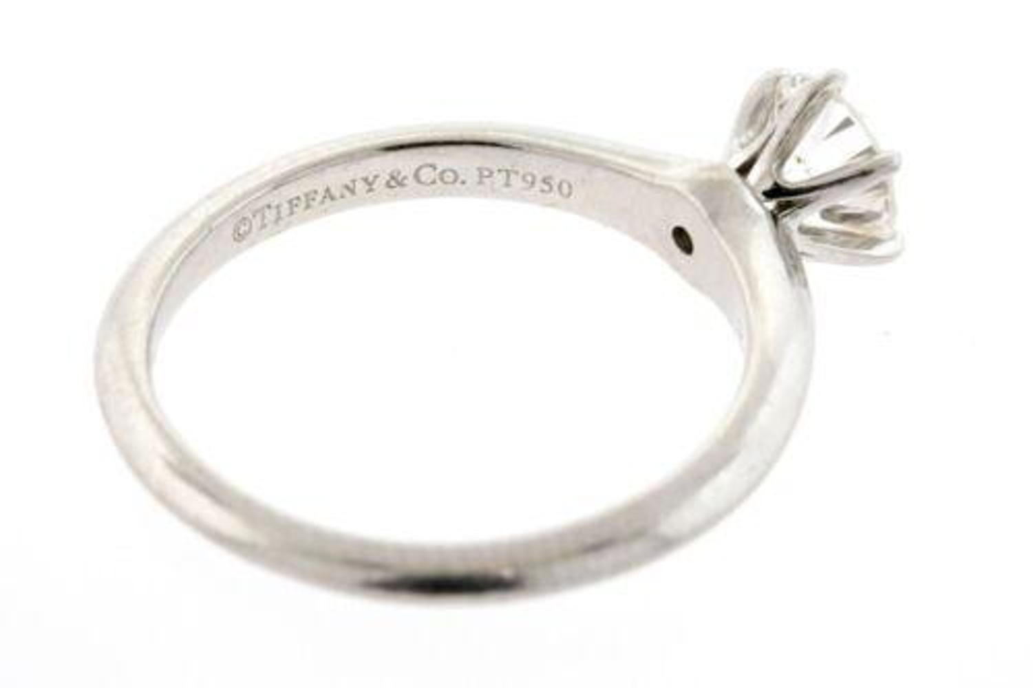 Round Cut Tiffany & Co. Engagement Ring .96ct I VVS1 Round Solitaire Platinum sz 8 12200 For Sale