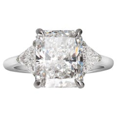Tiffany & Co. Engagement Ring Three Stone Radiant Cut Diamond Trillions Platinum