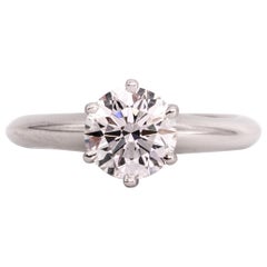 Tiffany & Co. Engagement Ring with 1.02 Carat Round Brilliant Centre in Platinum