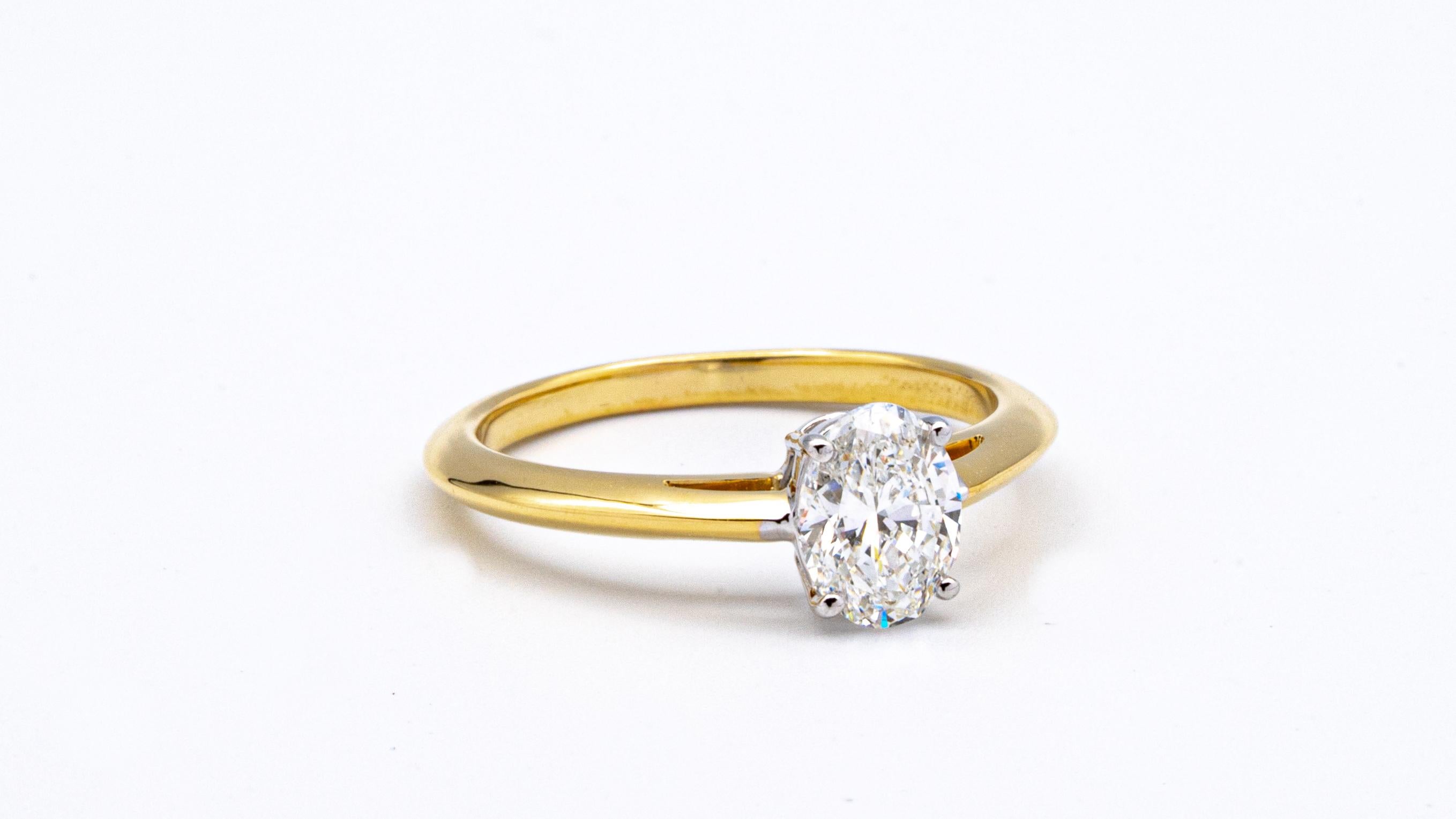 Tiffany & Co. Oval Diamond Engagement with 0.79 carat 