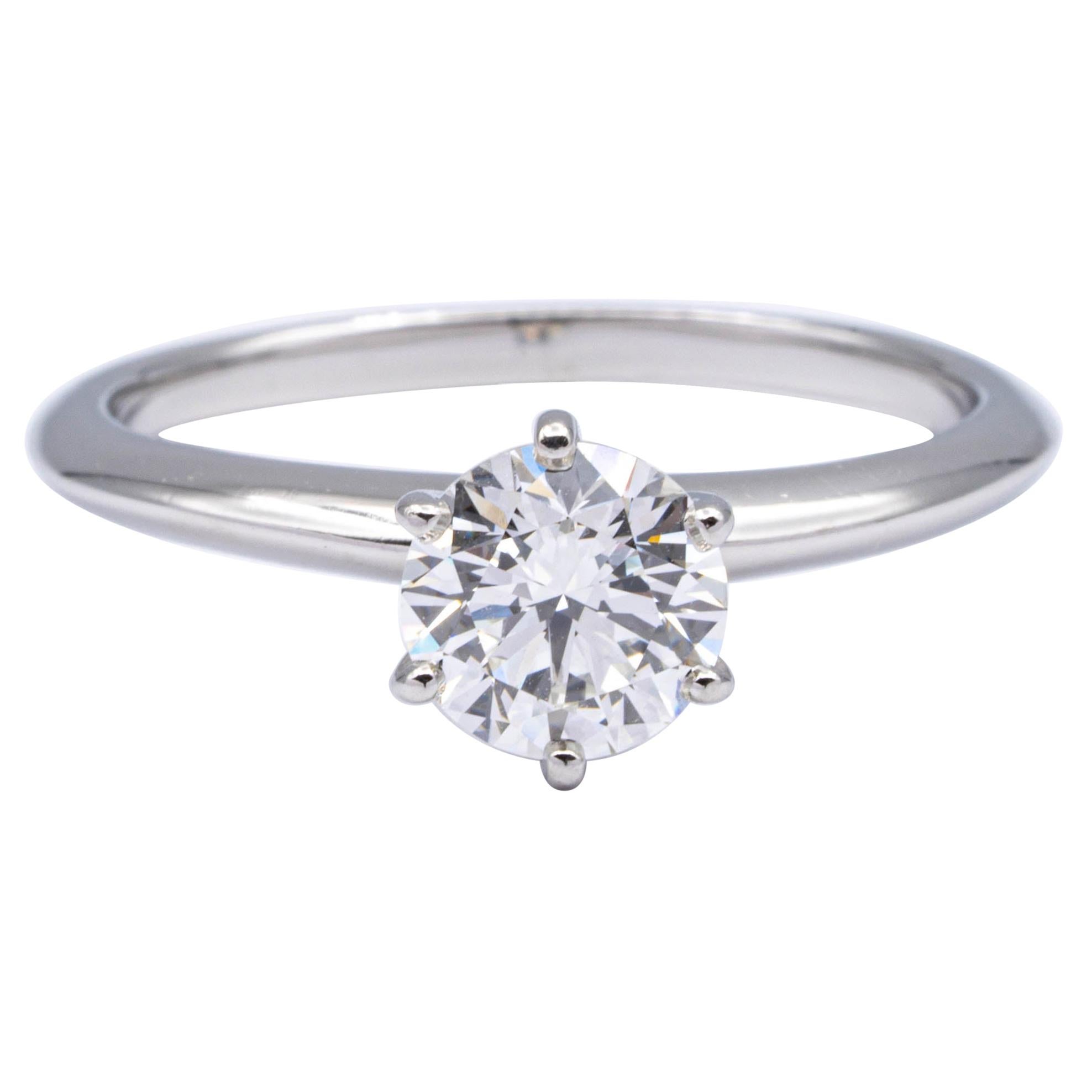 Tiffany & Co. Engagement Ring with Round 1.26 Carat IVVS2 Plat