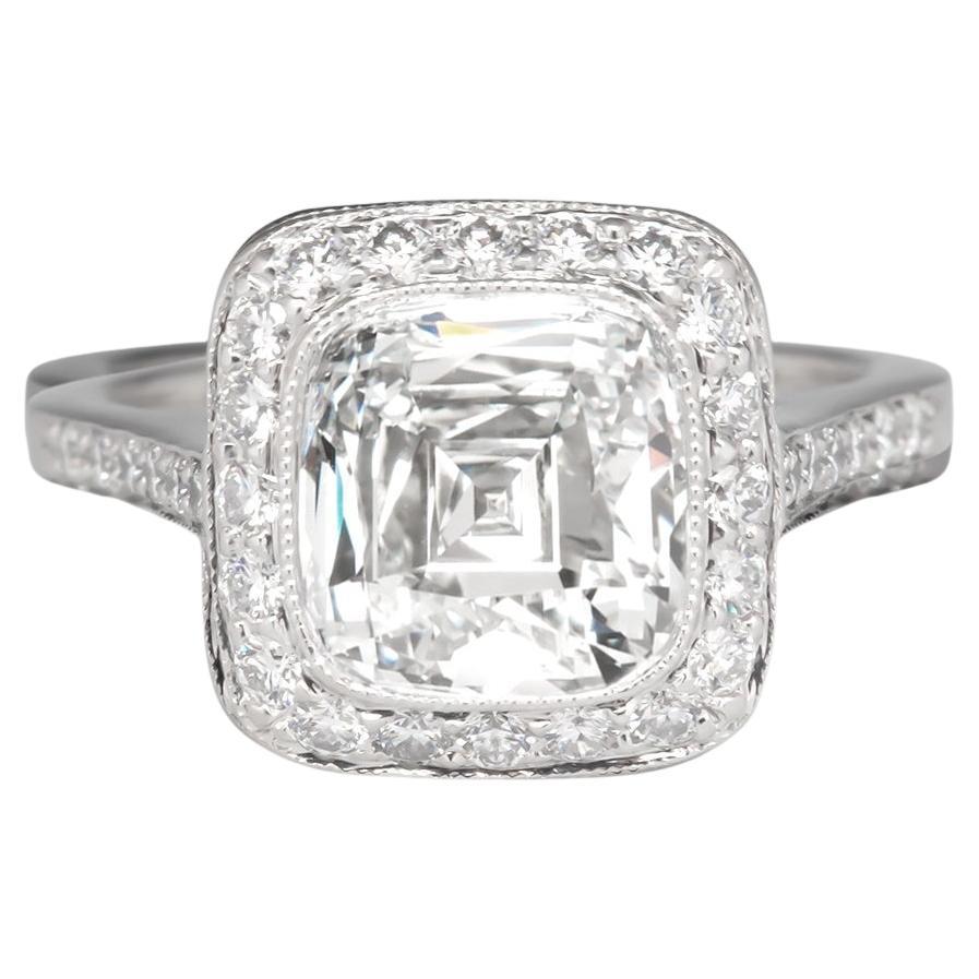 Tiffany & Co. Bague de fiançailles solitaire en platine et diamant en vente