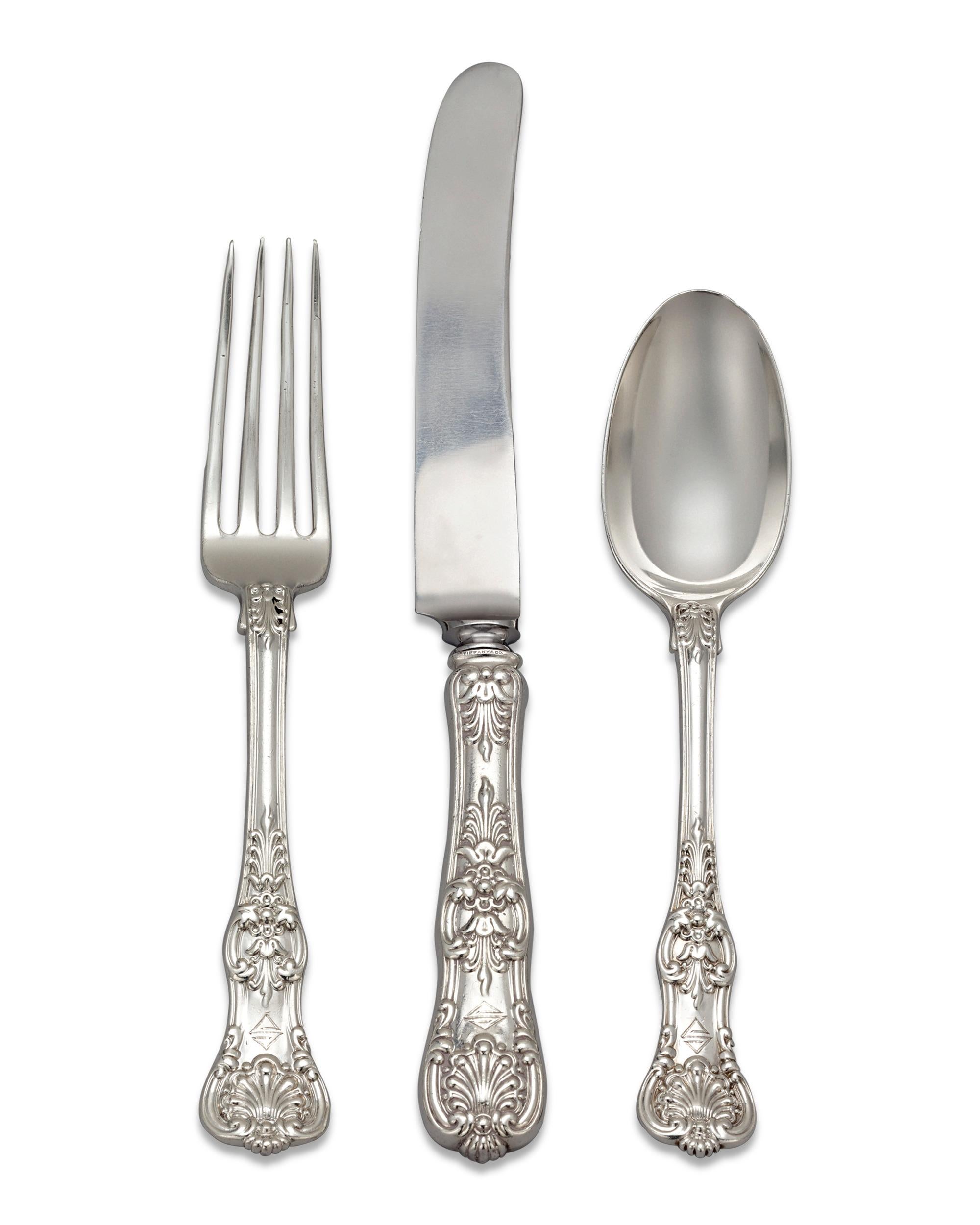 Tiffany & Co. English King Silver Flatware Service, 155 Pieces In Excellent Condition In New Orleans, LA